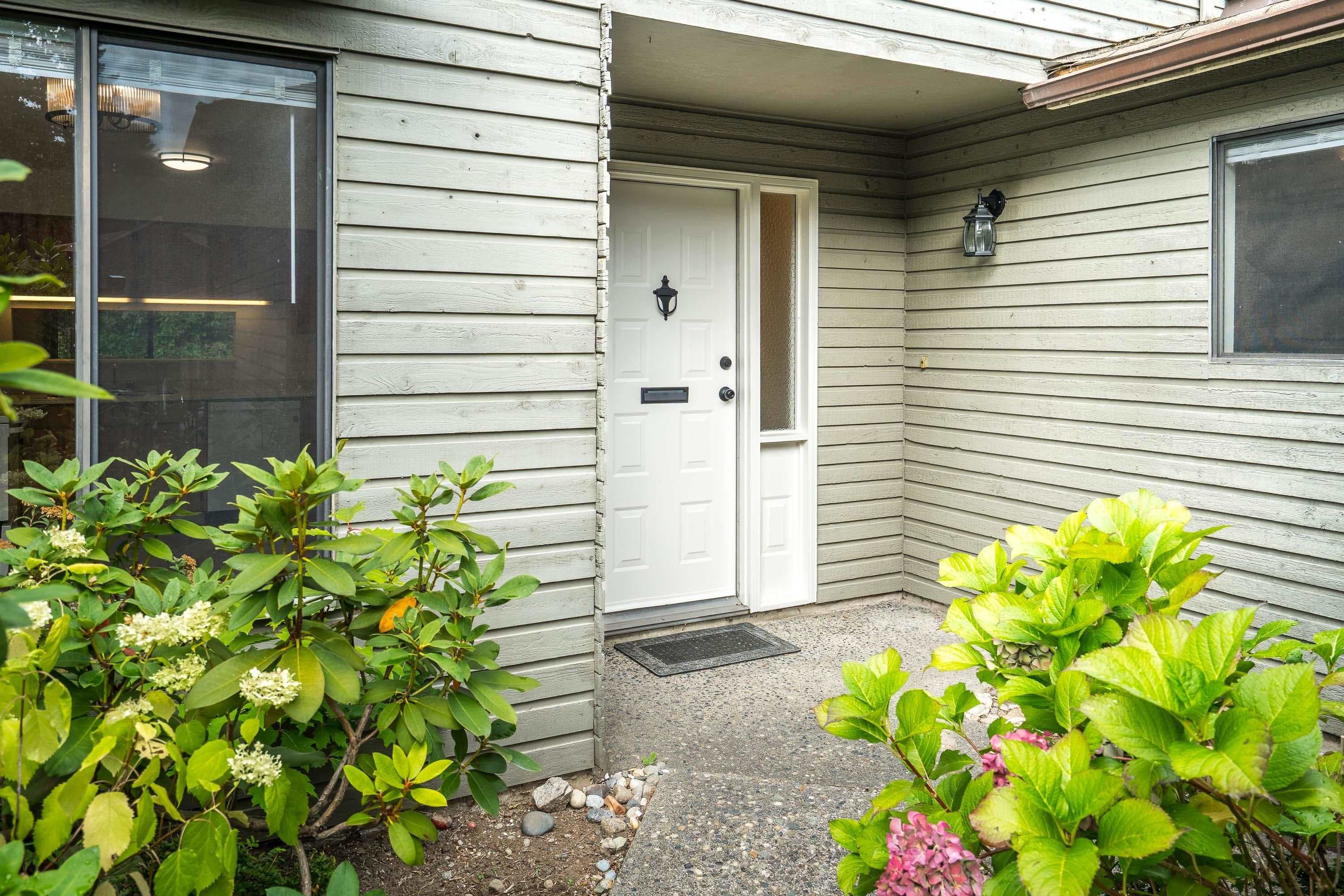 1768 Lilac Drive, Surrey, V4A 5C9 — photo 4