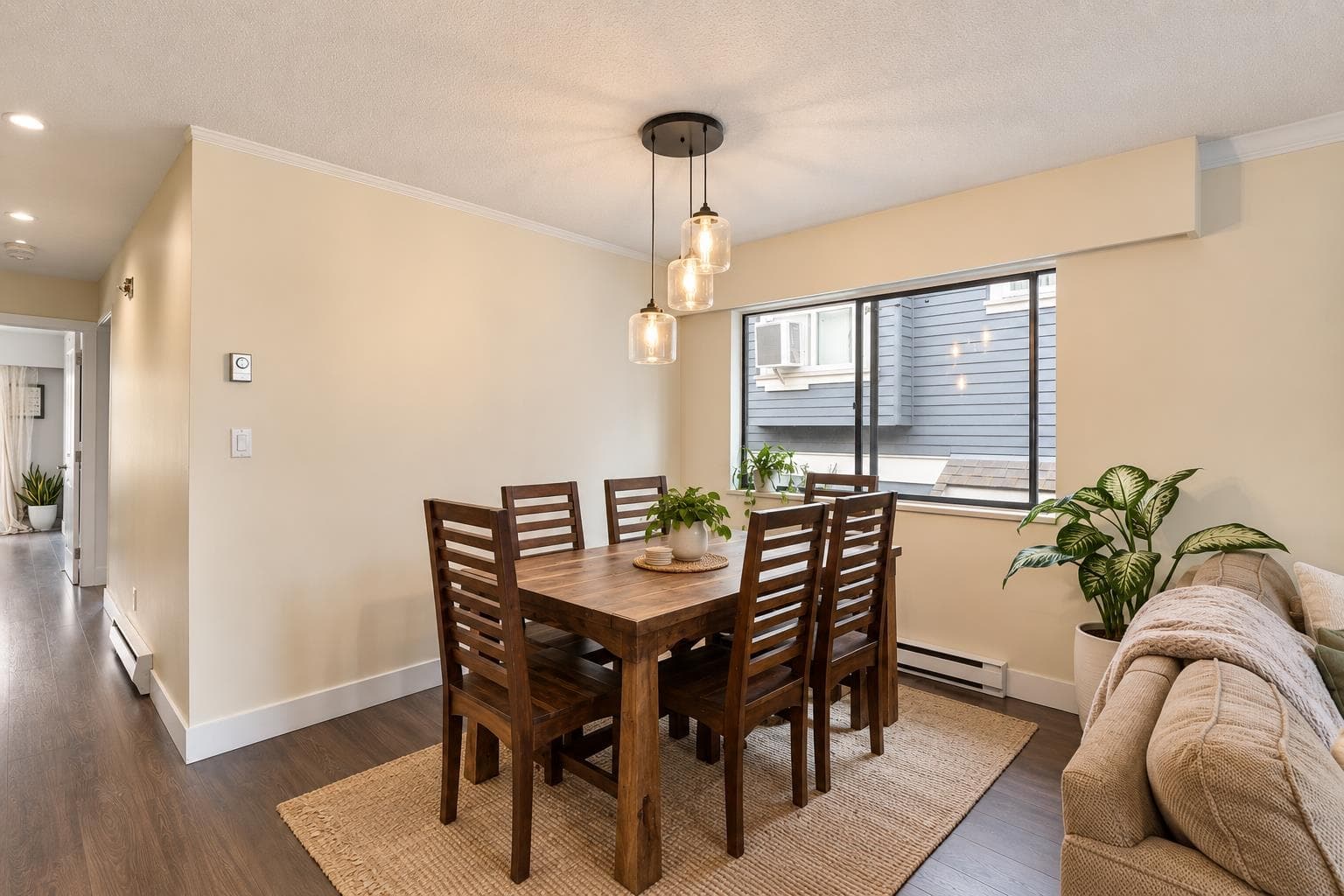 18-24 W 16th Avenue, Vancouver, V5Y 1Y6 — photo 4