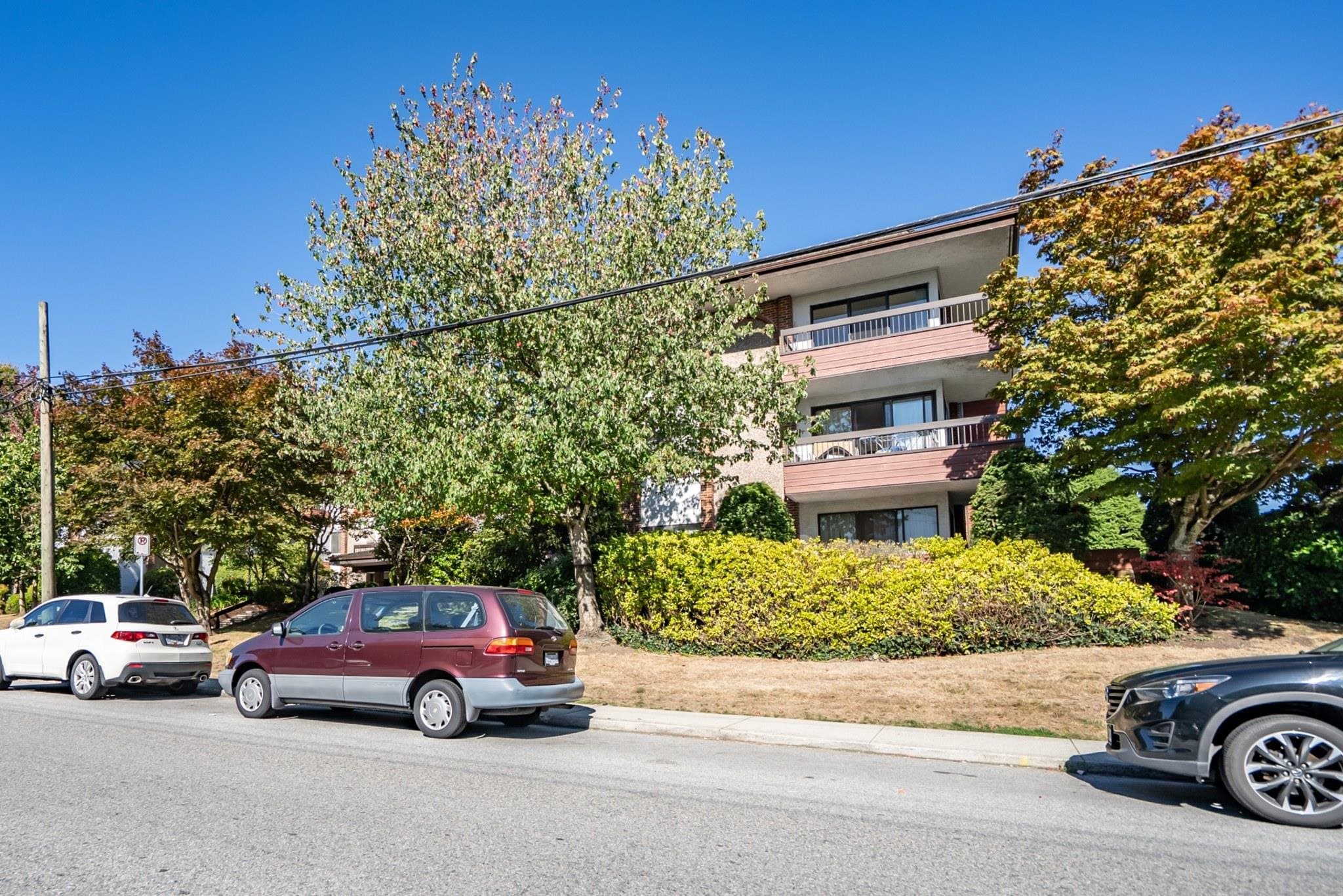 107 - 7180 Linden Avenue, Burnaby, V5E 3G6 — photo 1