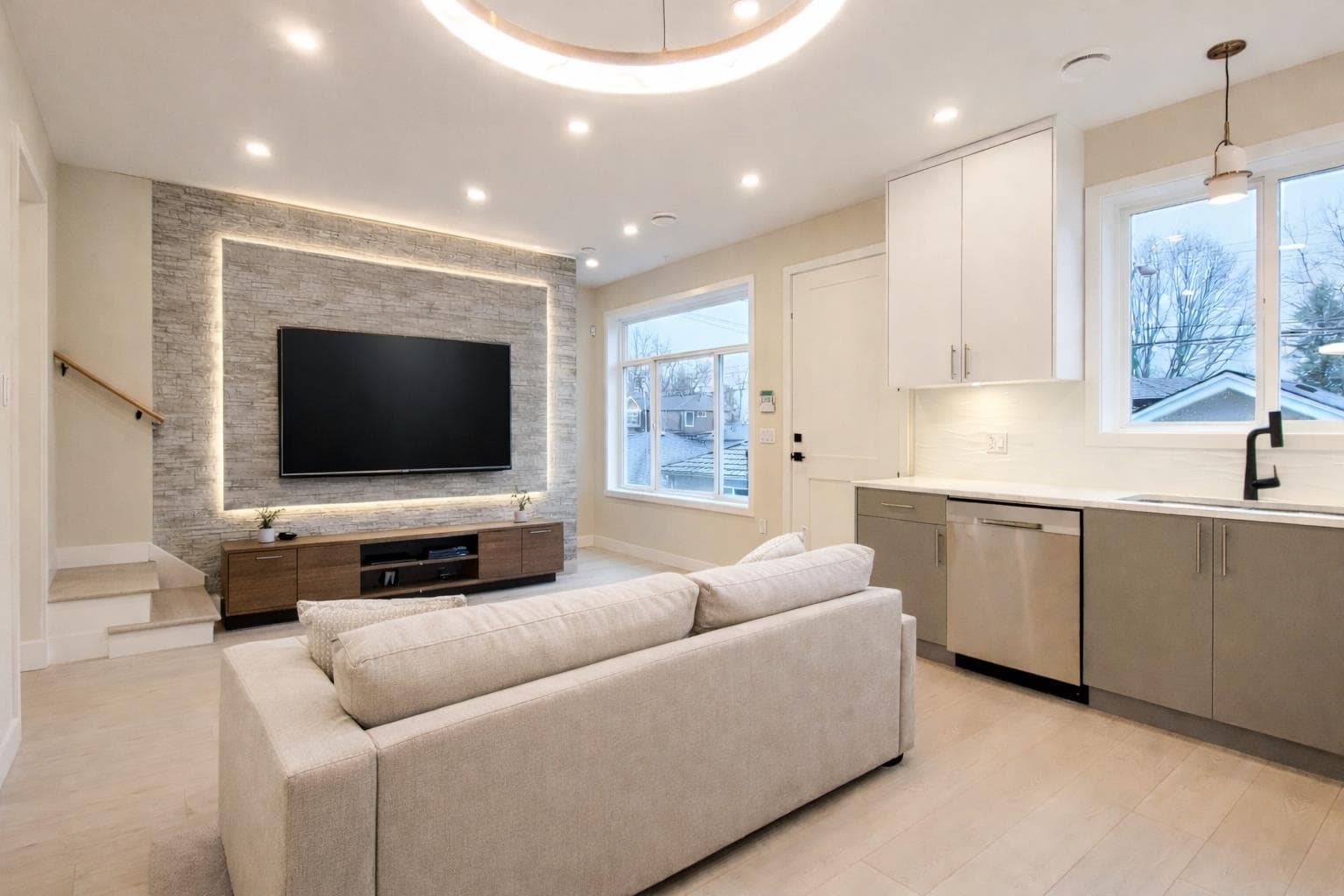 3433 E 23rd Avenue, Vancouver, V5R 1C1 — photo 5