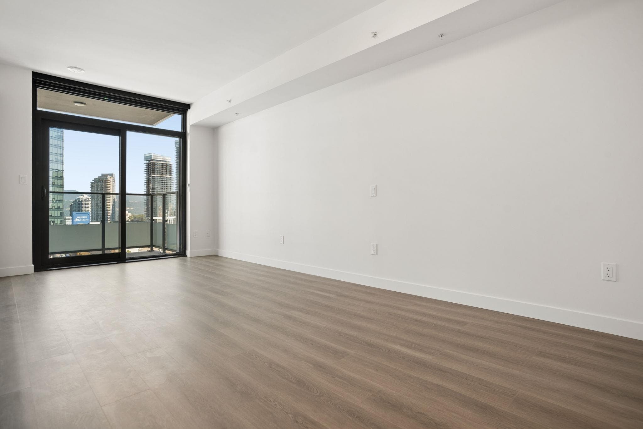 1206 - 6608 Sussex Avenue, Burnaby