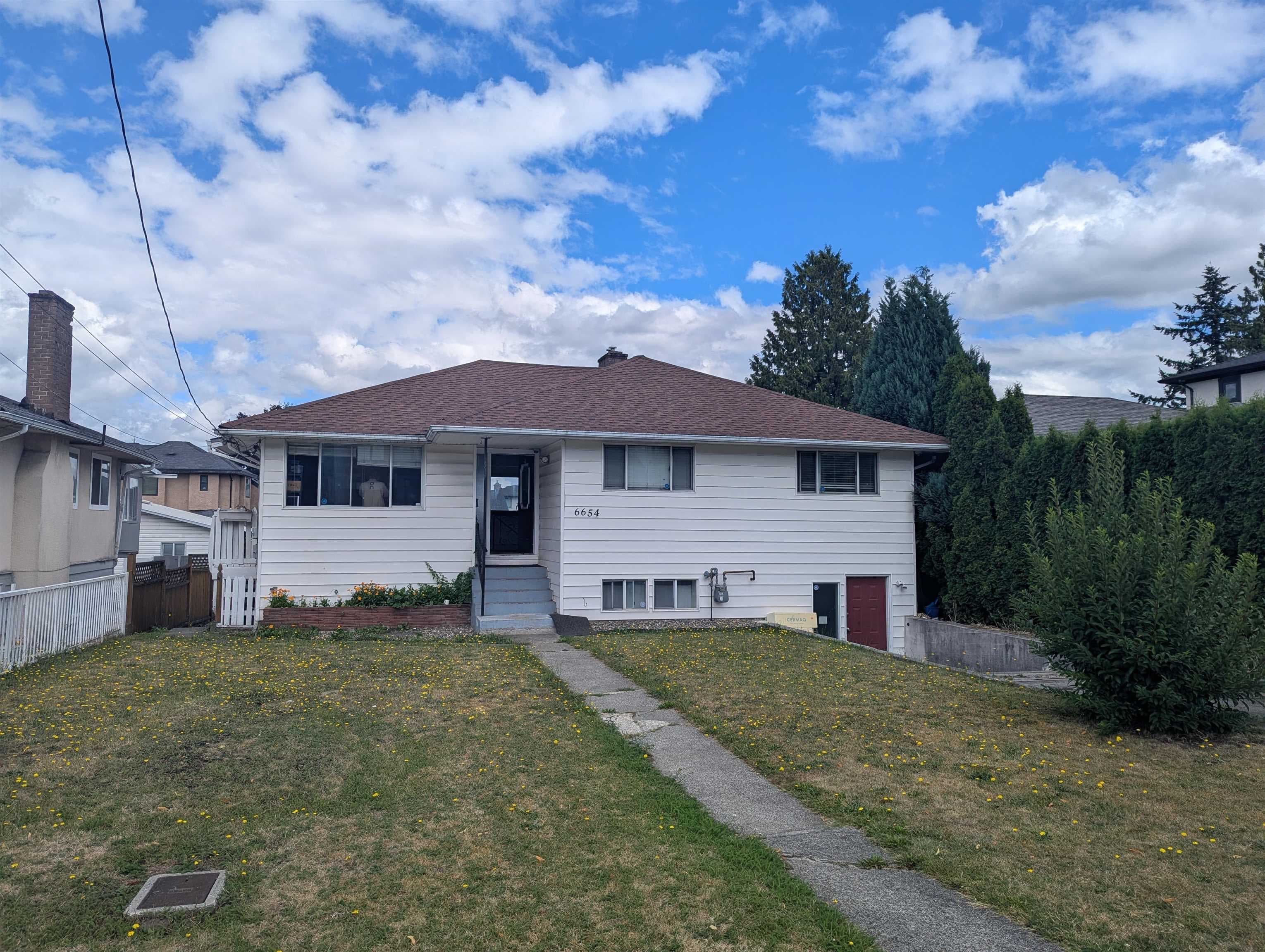 6654 Linden Avenue, Burnaby