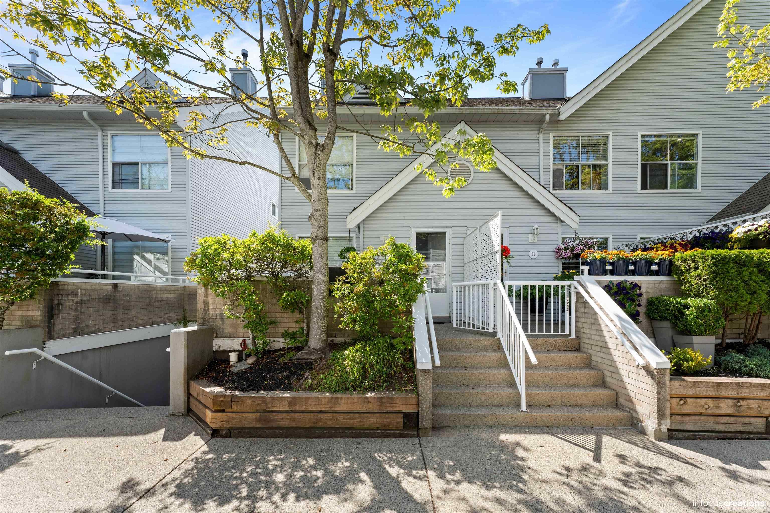 28 - 13713 72a Avenue, Surrey
