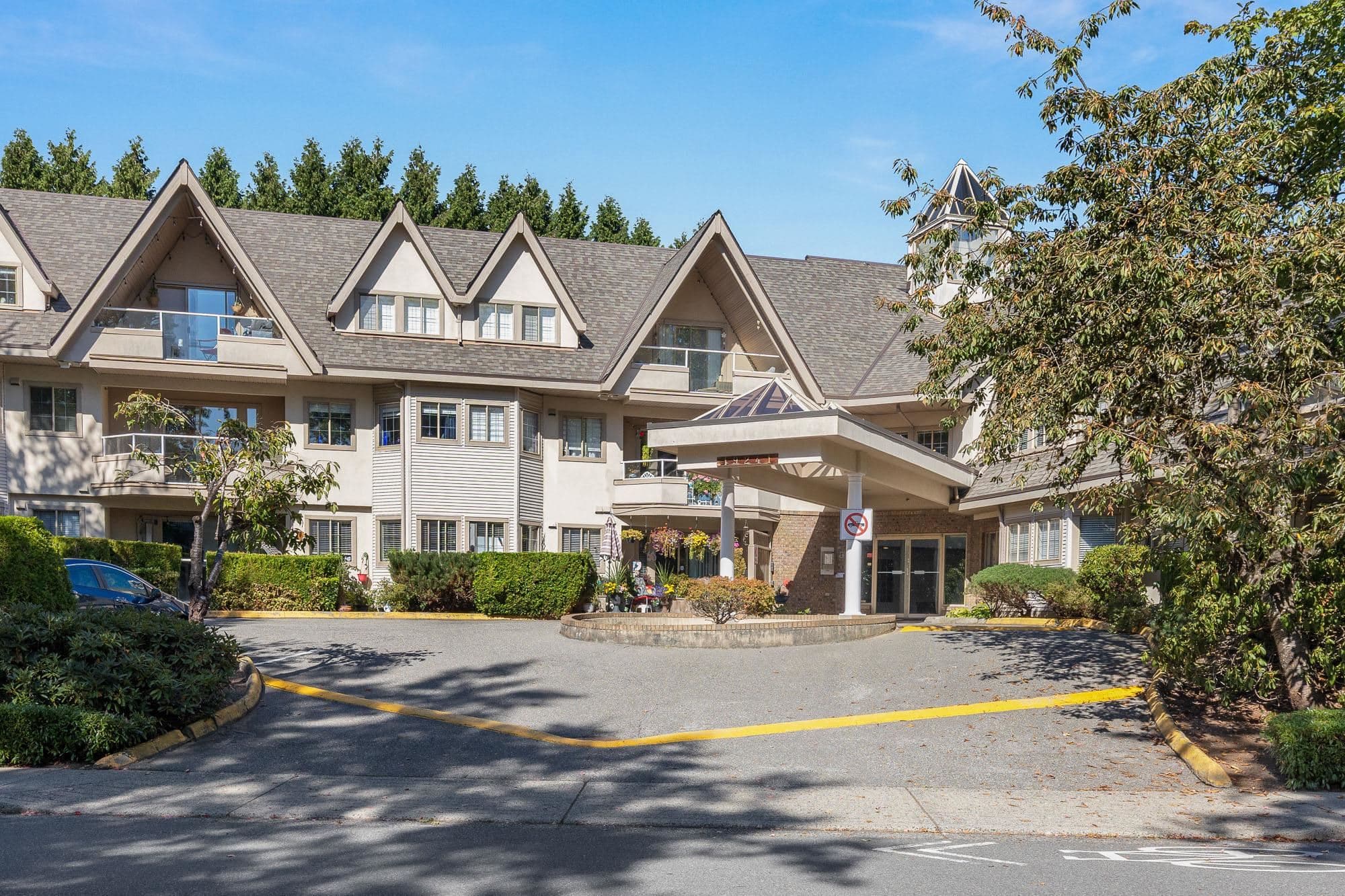 307 - 19241 Ford Road, Pitt Meadows, V3Y 2N4 — photo 1