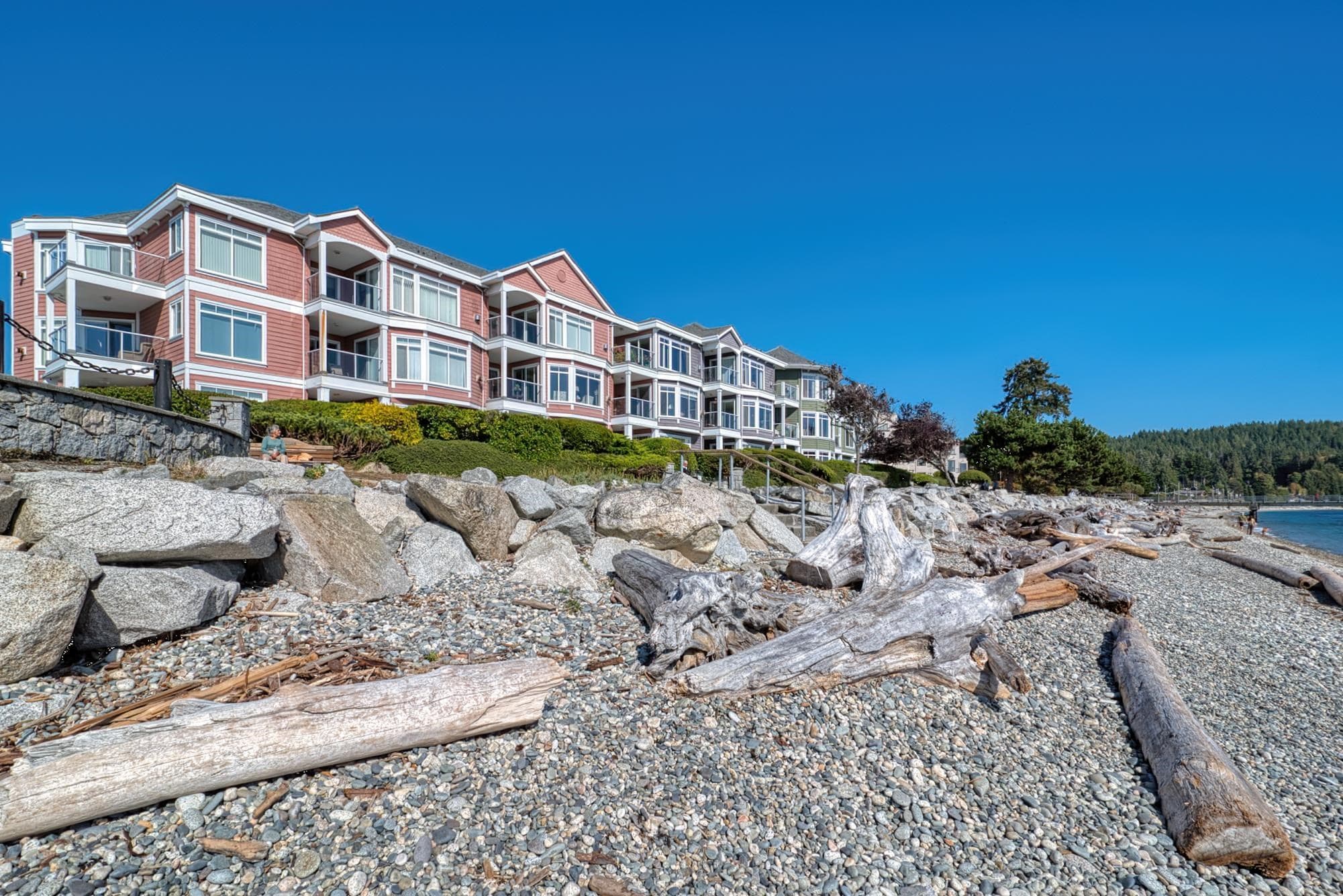 202 - 5470 Inlet Avenue, Sechelt, V7Z 0H4 — photo 2