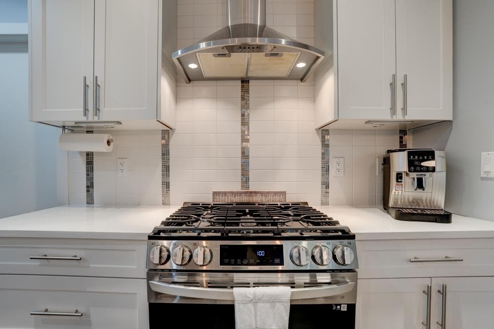205 - 16455 64 Avenue, Surrey, V3S 6V7 — photo 3
