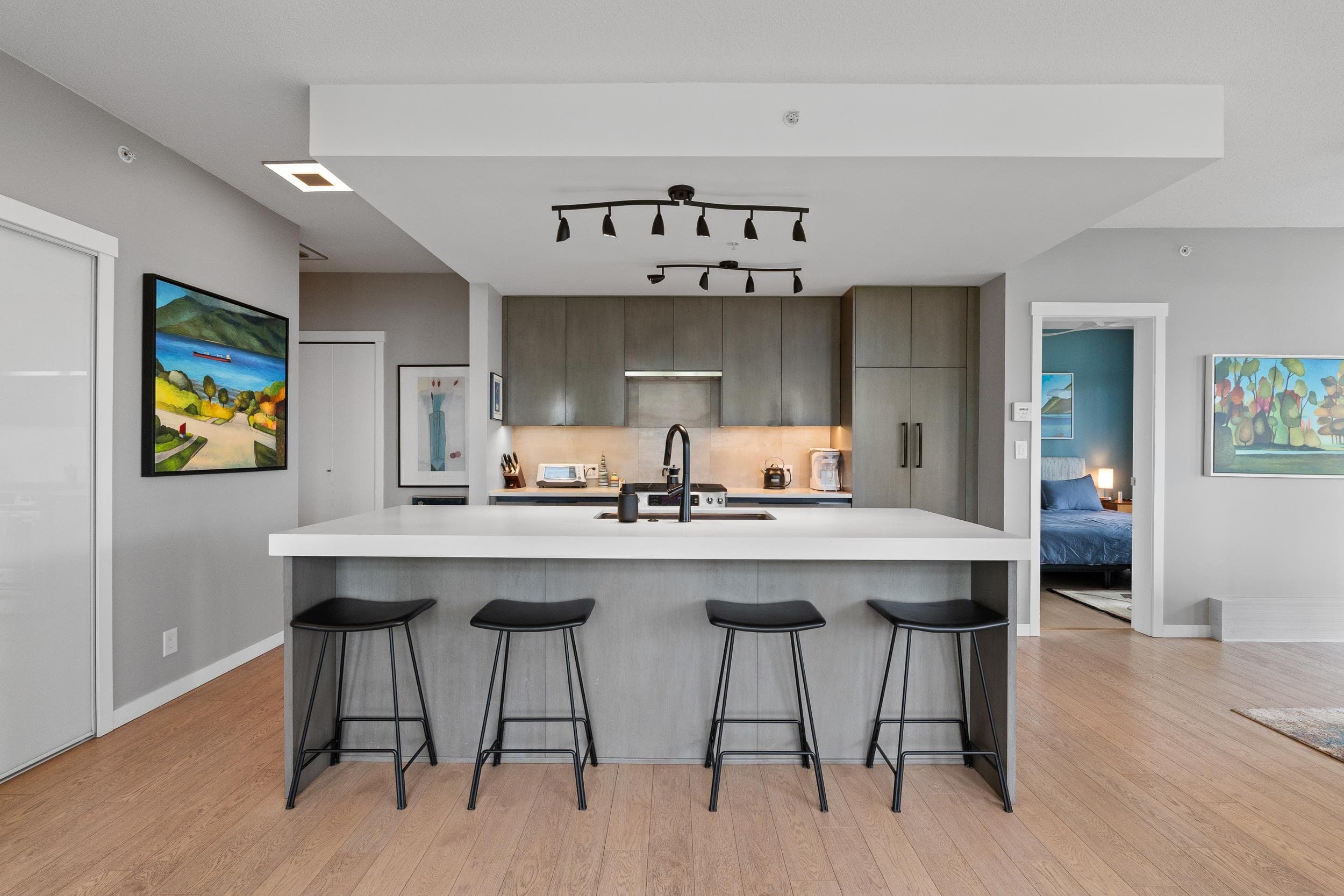 308 - 135 W 2nd Street, North Vancouver, V7M 0C5 — photo 2