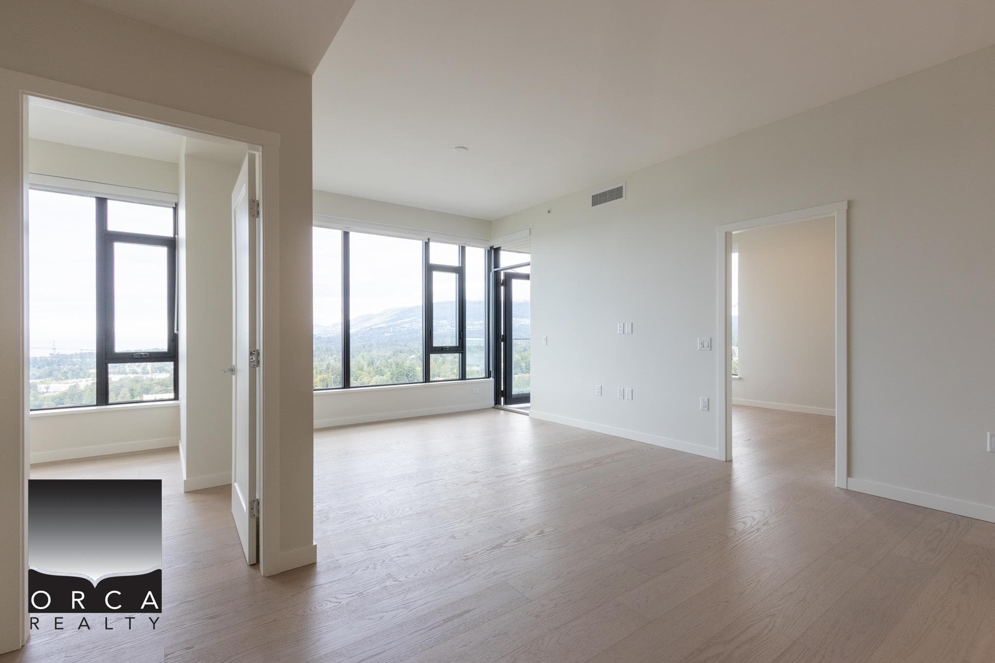 2101 - 128 W 15th Street, North Vancouver, V7M 0H6 — photo 3