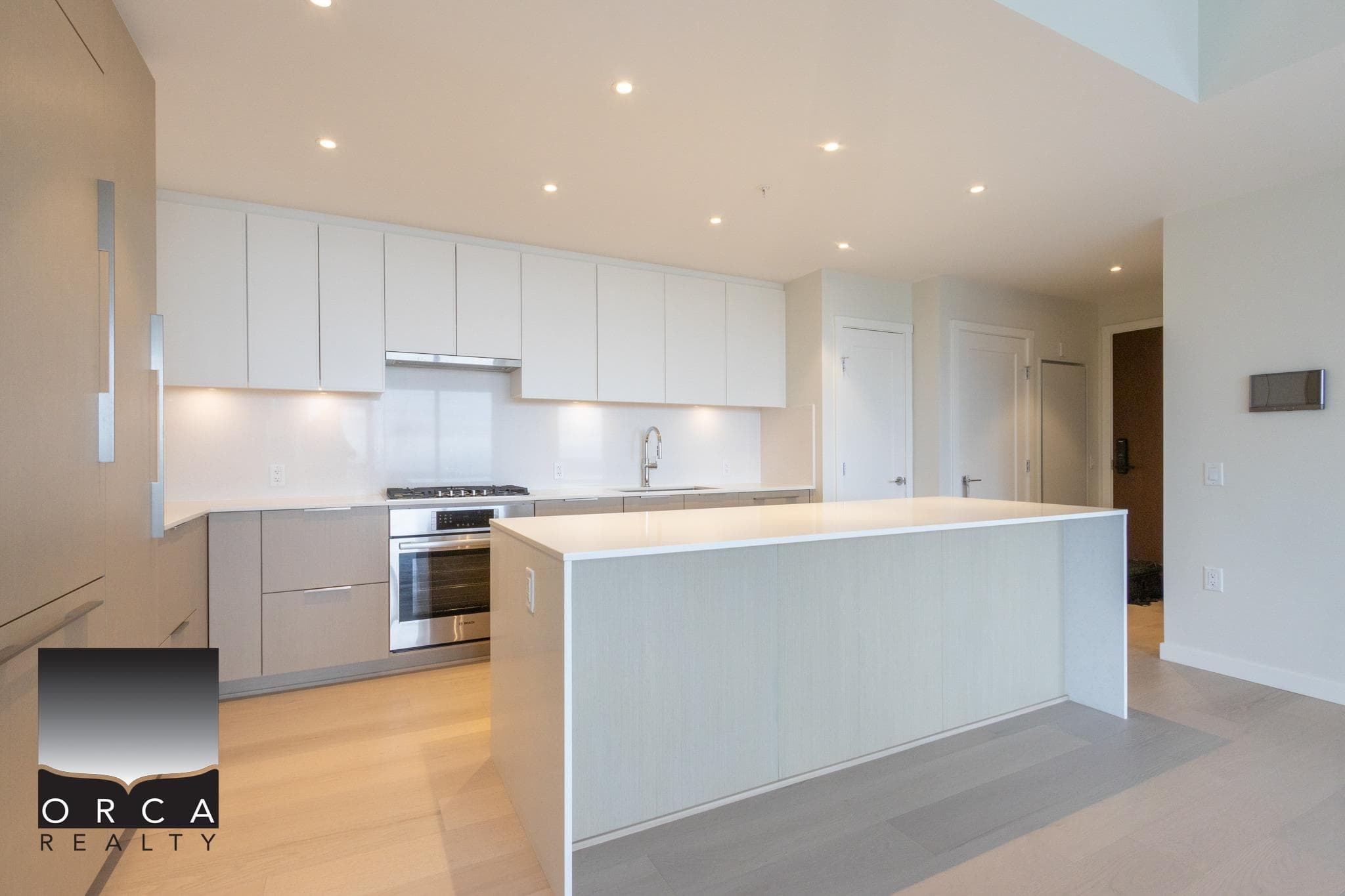 2101 - 128 W 15th Street, North Vancouver, V7M 0H6 — photo 4
