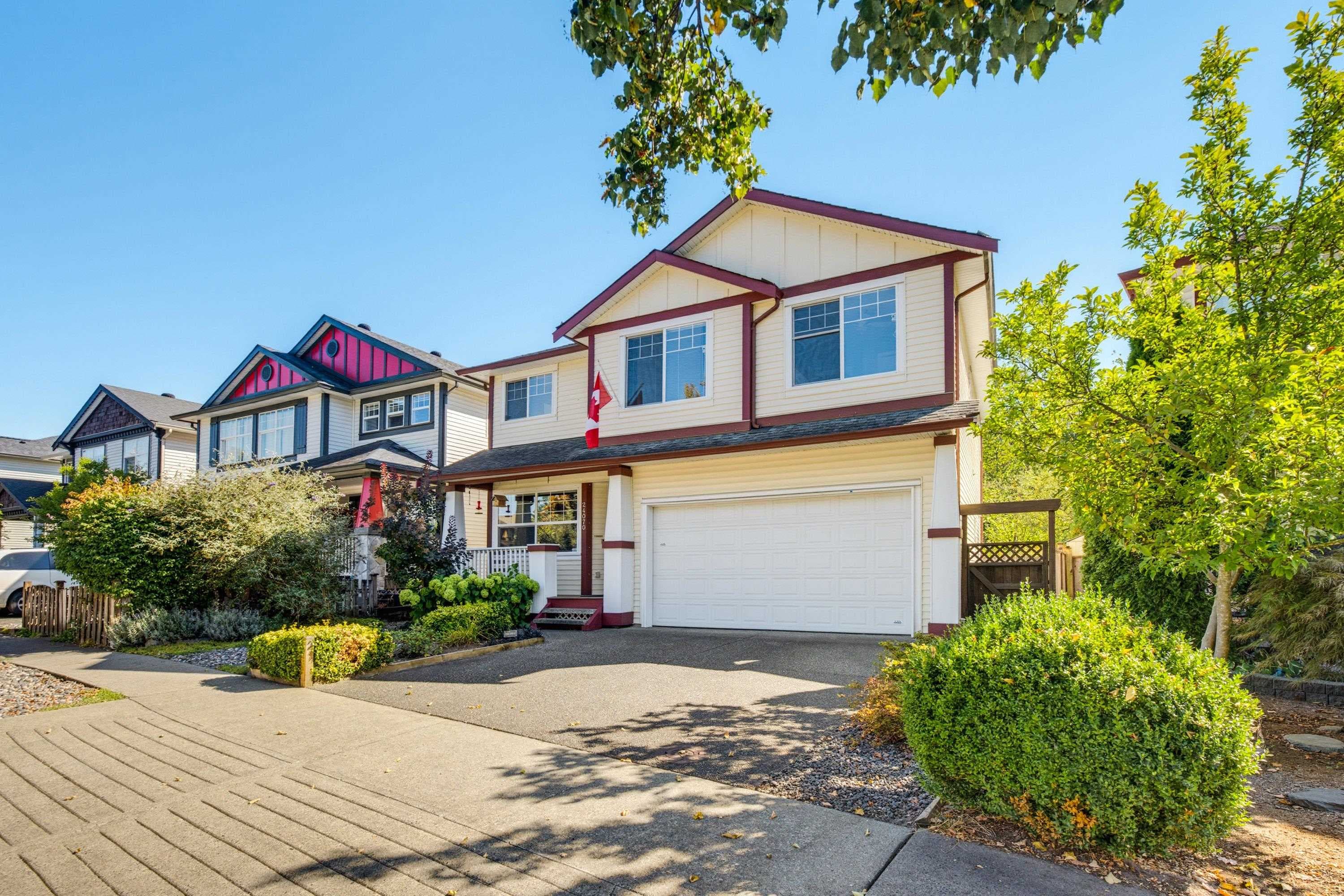24070 Hill Avenue, Maple Ridge, V2W 1Z9 — photo 2