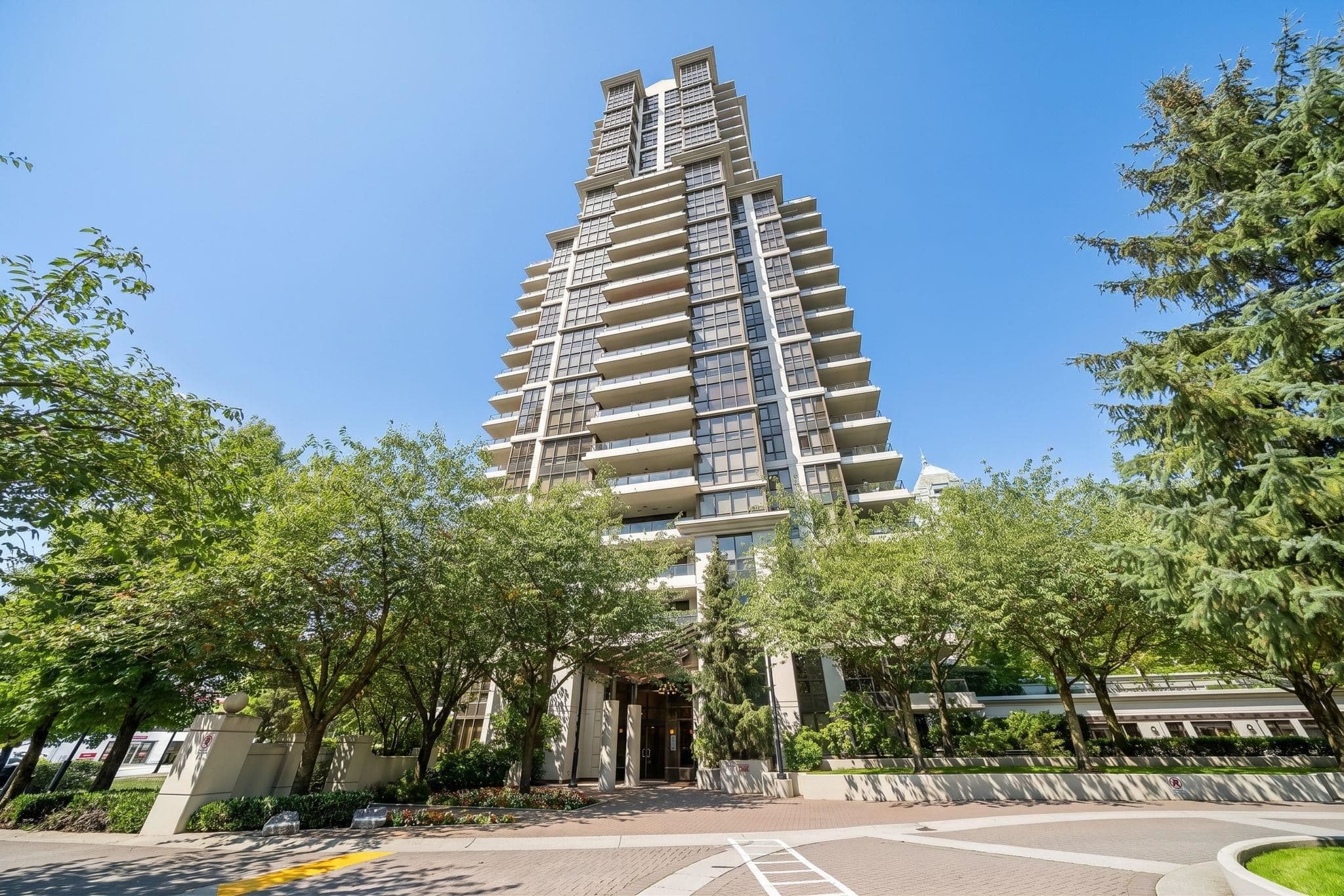 1007 - 2088 Madison Avenue, Burnaby