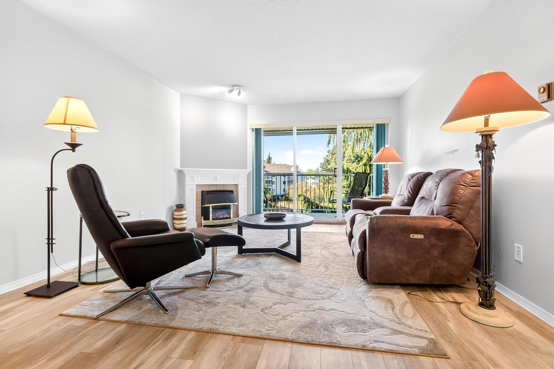305 - 5360 205 Street, Langley, V3A 7Y6 — photo 3