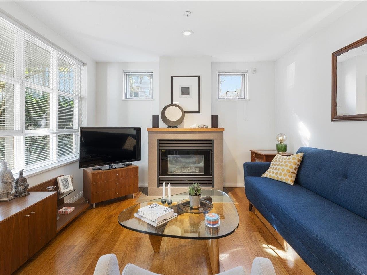 101 - 685 W 7th Avenue, Vancouver, V5Z 1B6 — photo 2