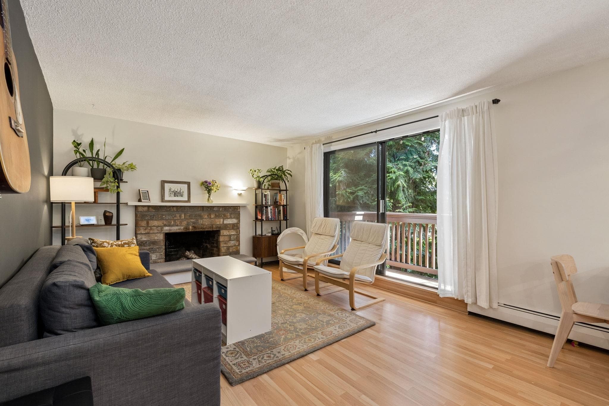 209 - 310 E 3rd Street, North Vancouver, V7L 1E9 — photo 2