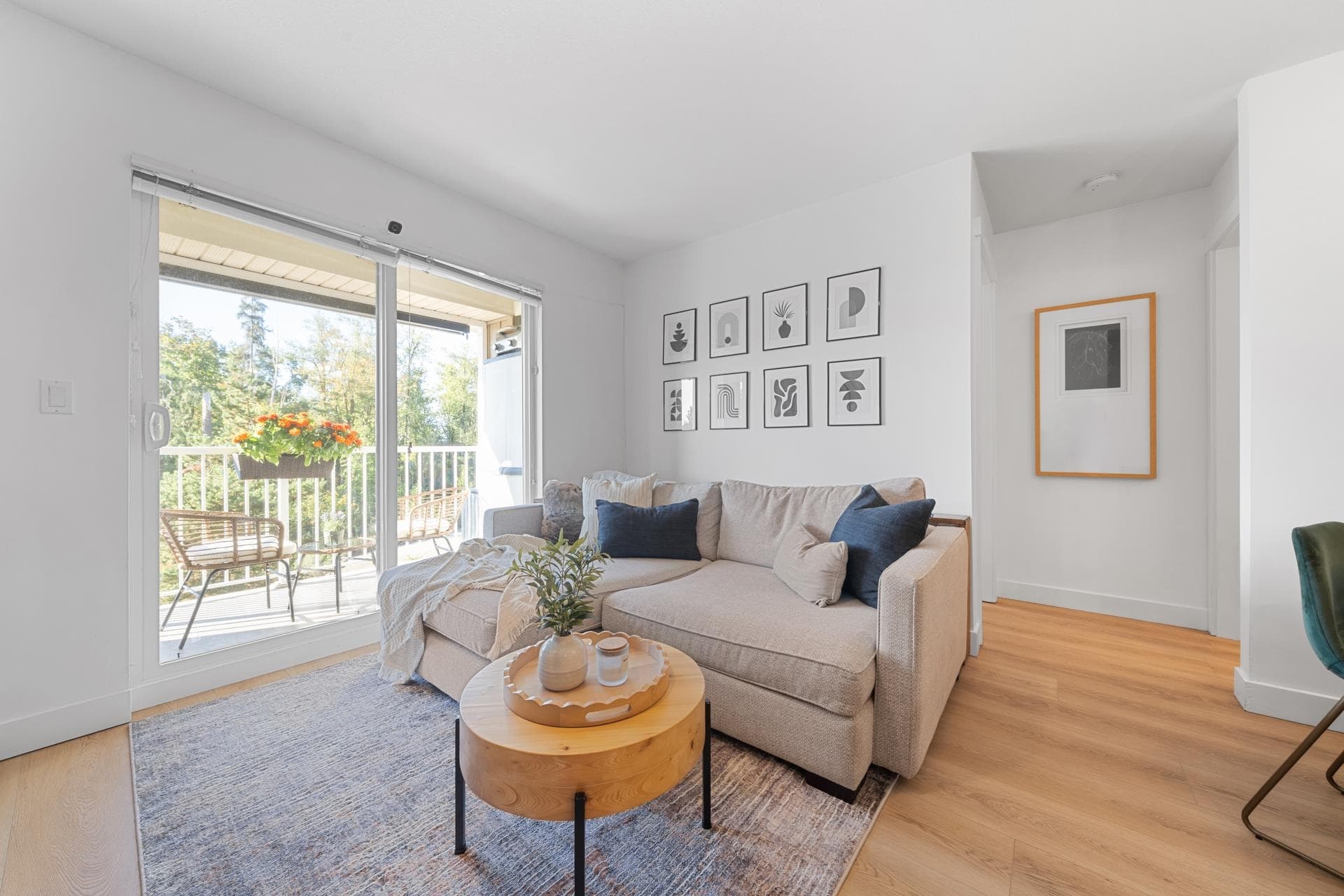 310 - 19388 65 Avenue, Surrey, V4N 5S1 — photo 2