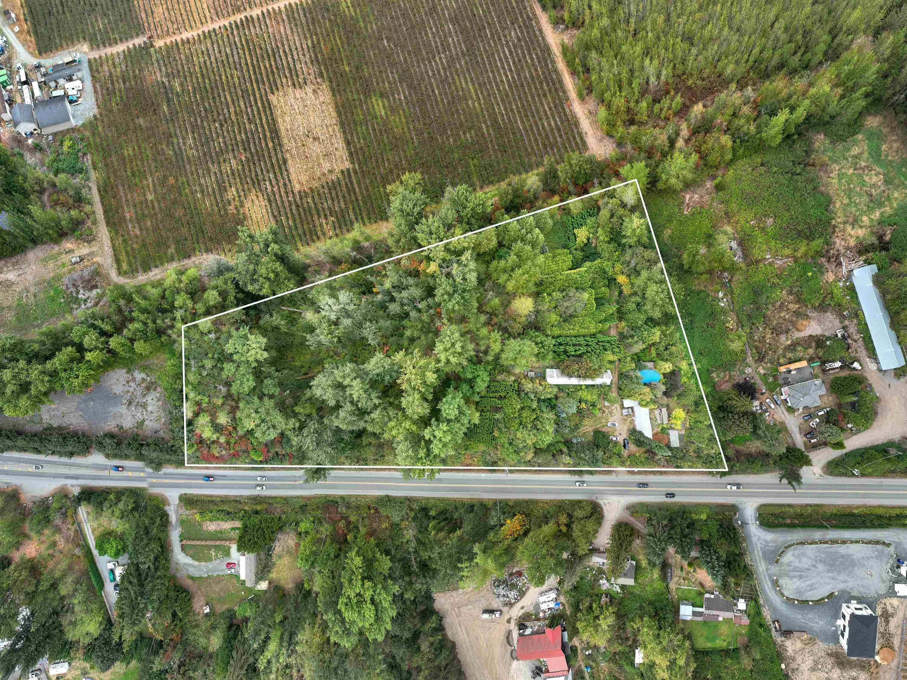 24183 Fraser Highway, Langley, V2Z 2L3 — photo 1