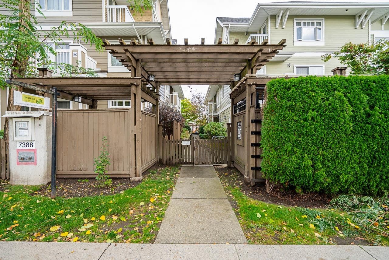160 - 7388 Macpherson Avenue, Burnaby, V5J 0A1 — photo 2