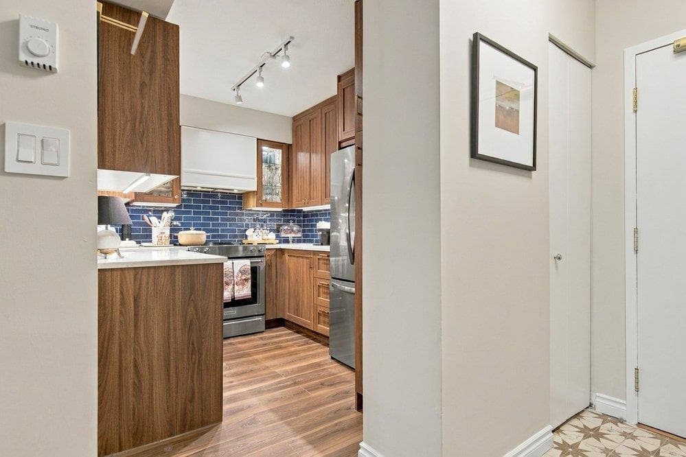 408 - 488 Helmcken Street, Vancouver, V6B 6E4 — photo 2