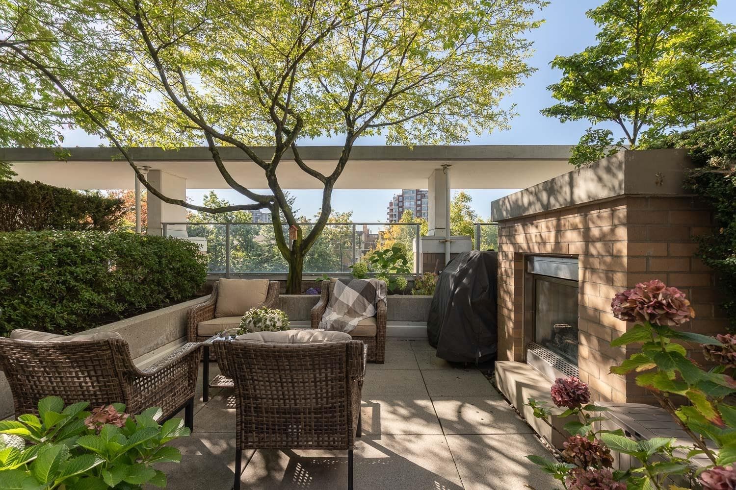 14 - 166 W 13th Street, North Vancouver, V7M 1N6 — photo 1
