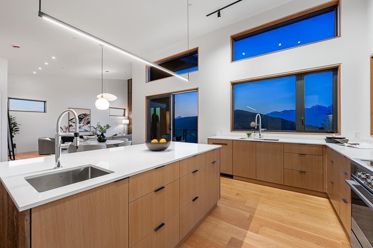 885 Rivendell Drive, Bowen Island, V0N 1G1 — photo 4