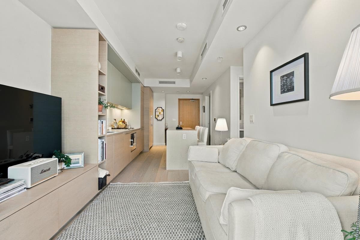3703 - 1289 Hornby St, Vancouver, V6Z 0G7 — photo 2