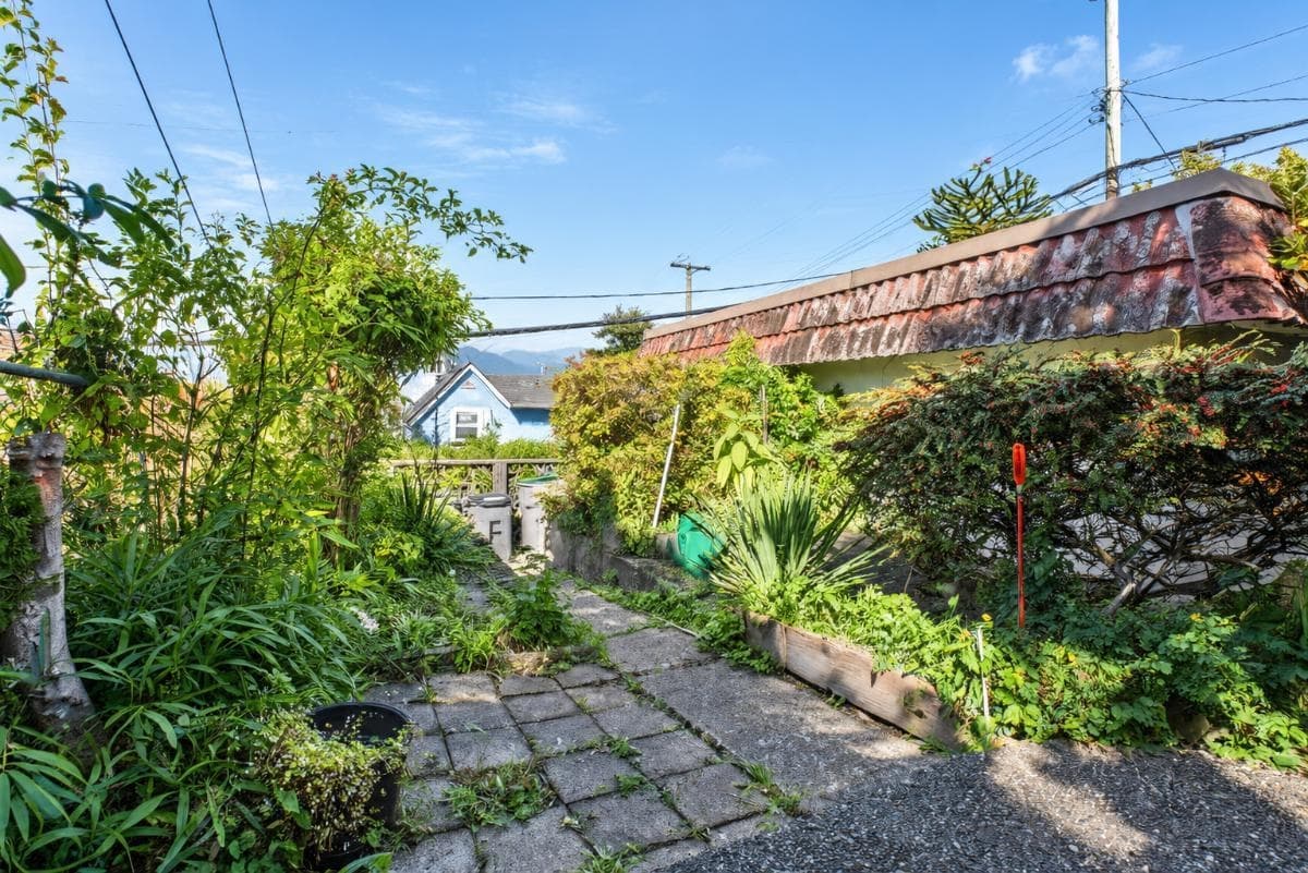 659 E 22nd Avenue, Vancouver, V5V 1V3 — photo 5