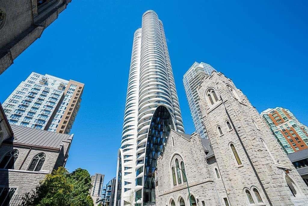 703 - 1033 Nelson Street, Vancouver, V6E 0E5 — photo 1