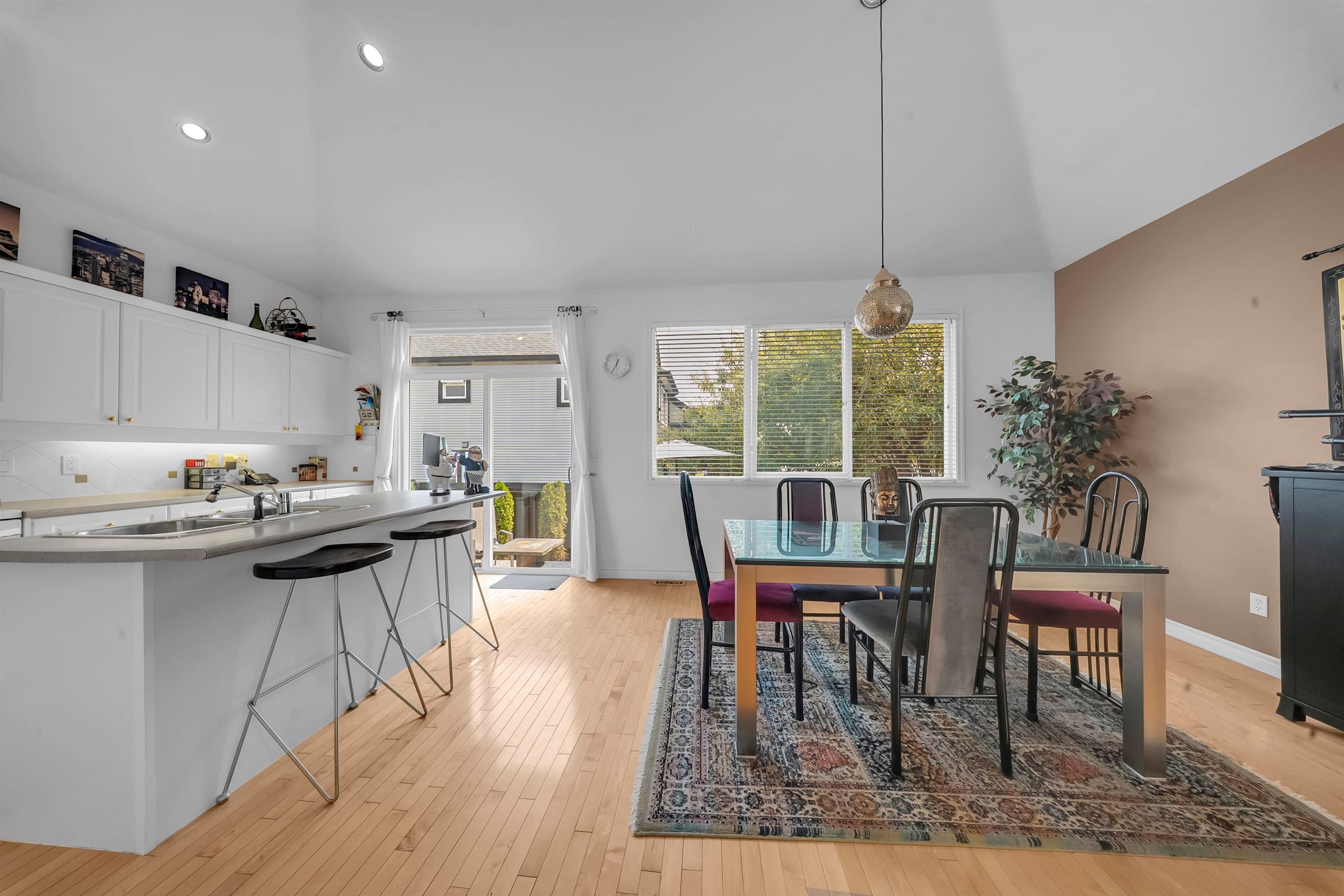 7508 146 Street, Surrey, V3S 8T9 — photo 5