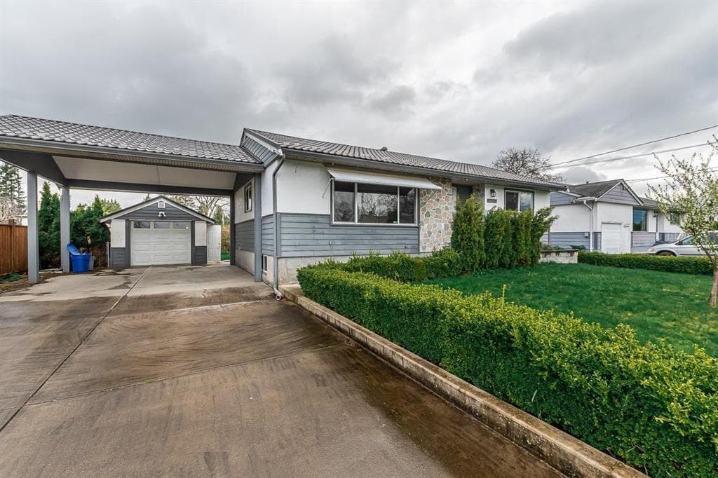46615 Fraser Avenue, Chilliwack
