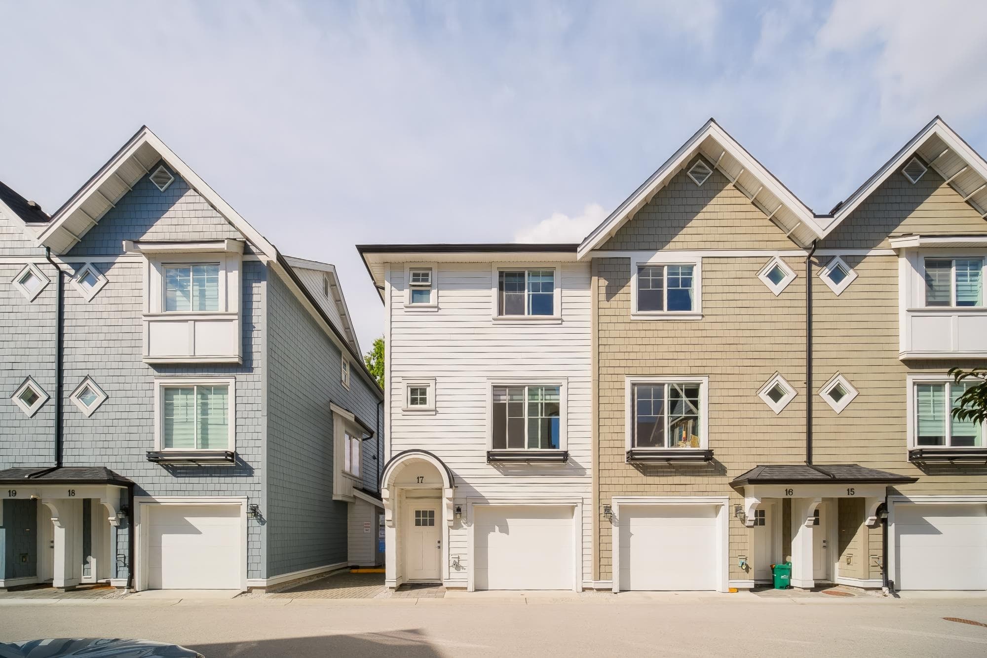 17 - 9211 Mckim Way, Richmond, V6X 0T1 — photo 1