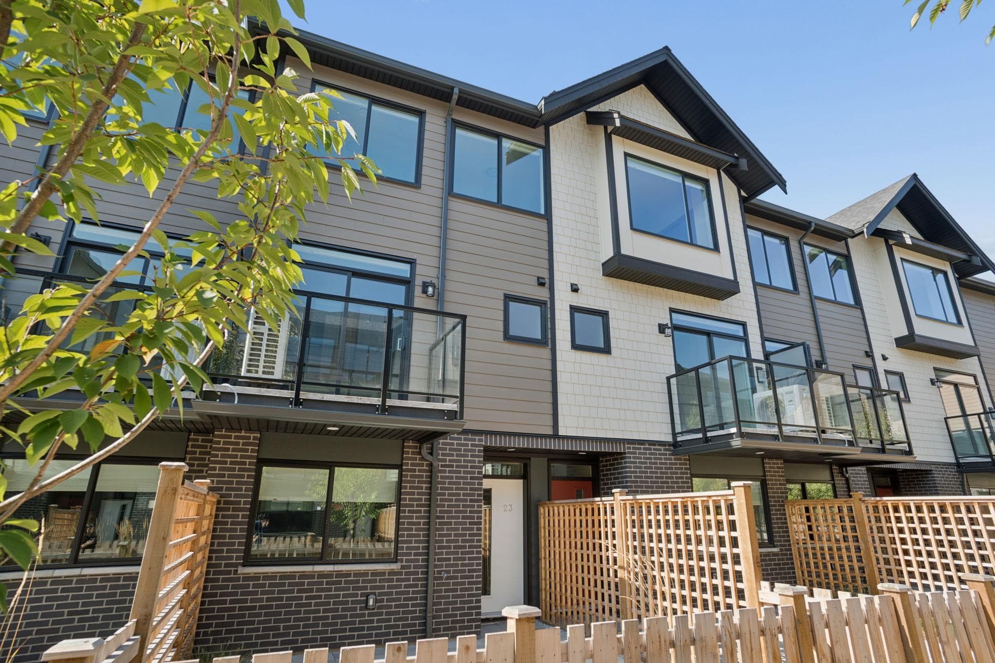 23 - 4337 Boundary Road, Richmond, V6V 1S8 — photo 2