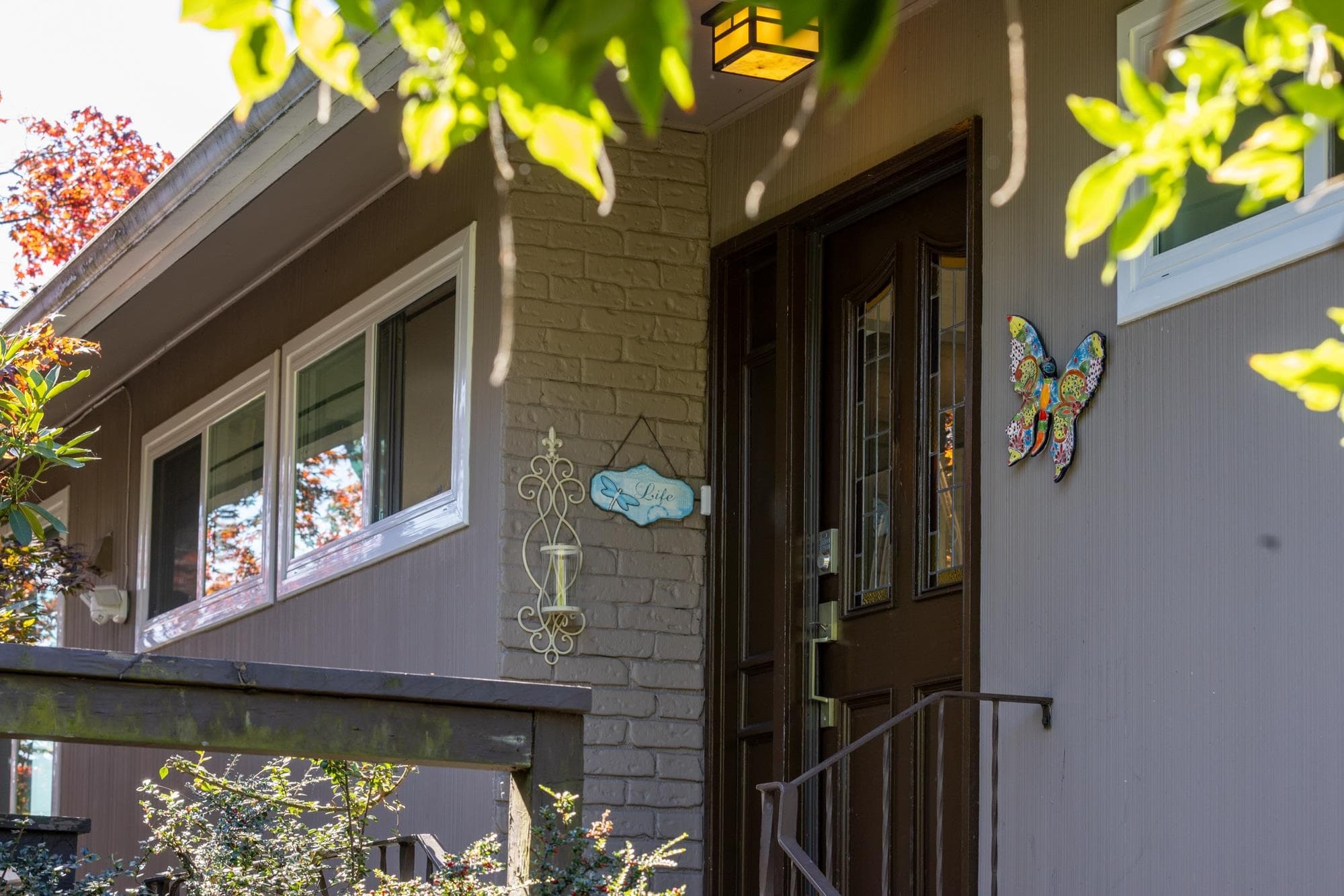 424 W Queens Road, North Vancouver, V7N 2K7 — photo 3