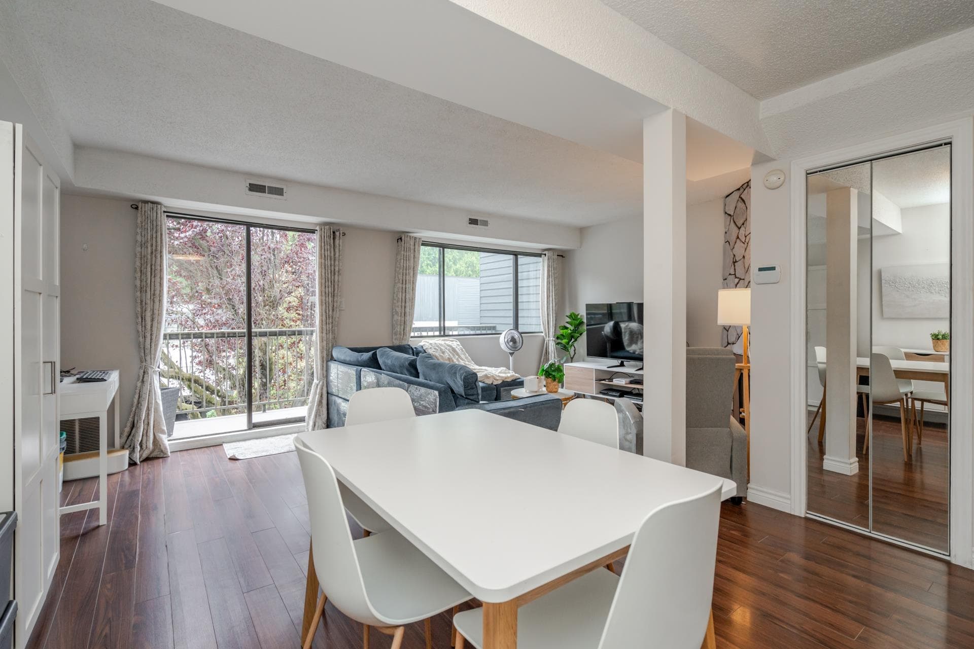 7363 Capistrano Drive, Burnaby, V5A 1P7 — photo 3