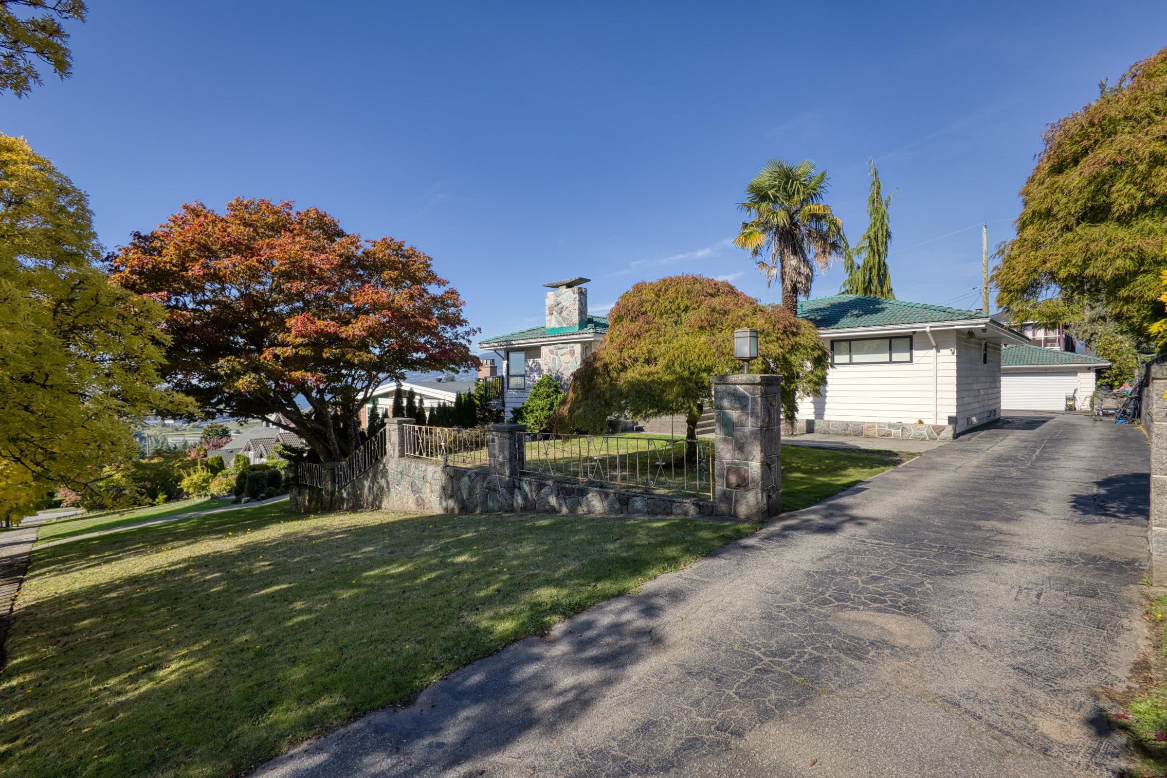 3681 Mcgill Street, Vancouver, V5K 1J3 — photo 1