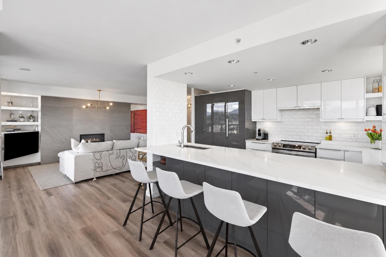 3203 - 2138 Madison Avenue, Burnaby, V5C 6T6 — photo 3