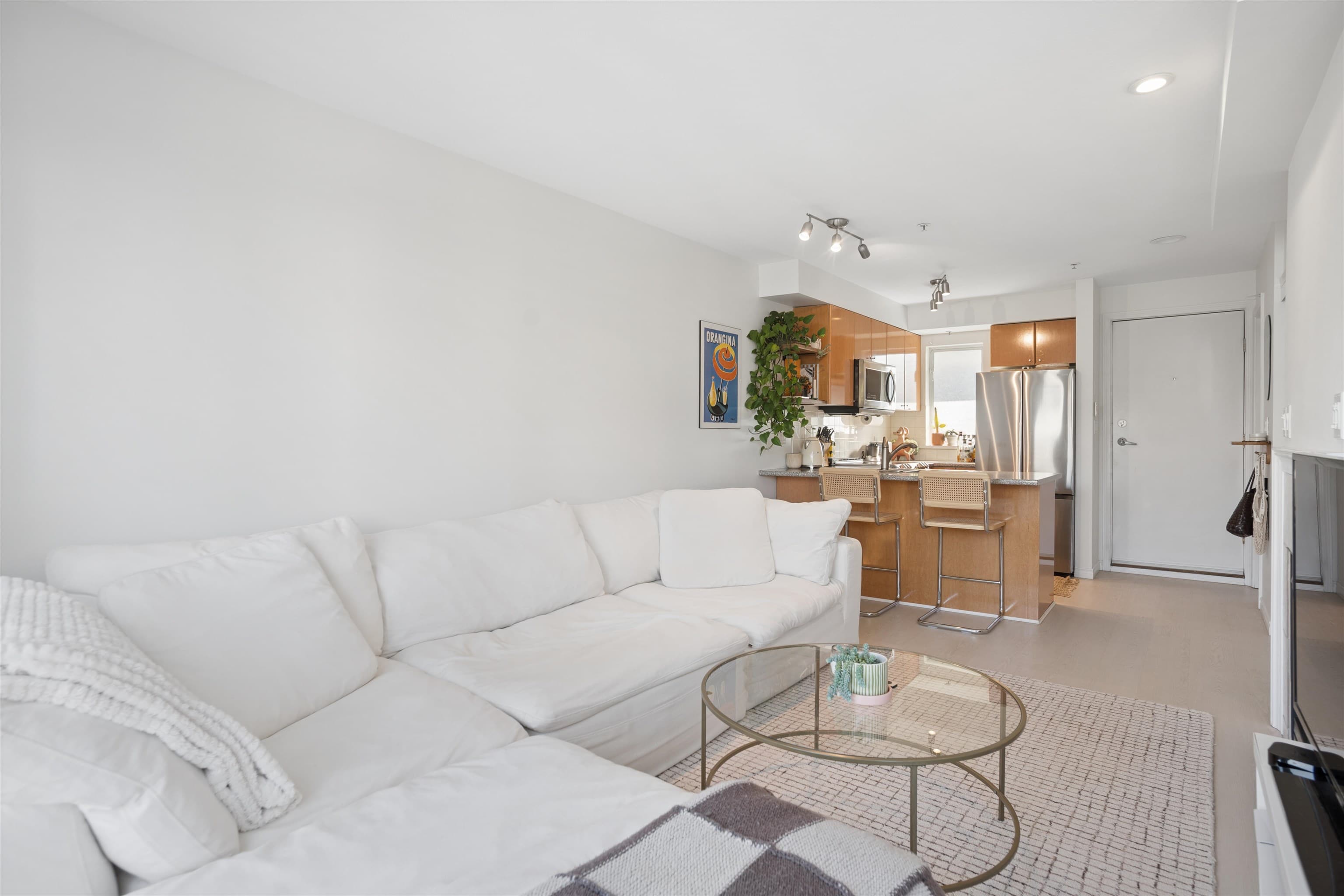 203 - 2190 W 5th Avenue, Vancouver, V6K 1S2 — photo 3