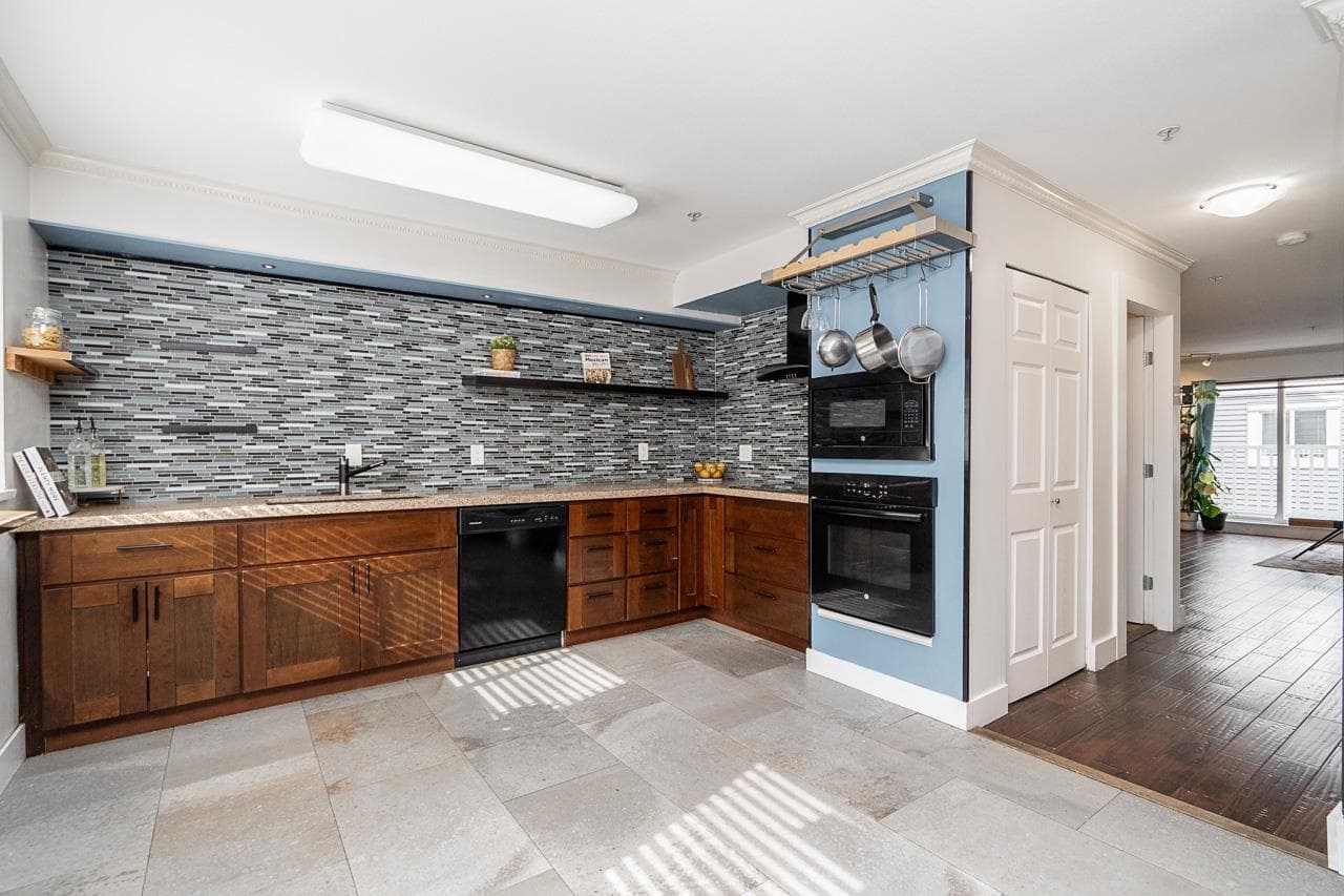 15 - 8968 208 Street, Langley, V1M 4C5 — photo 2