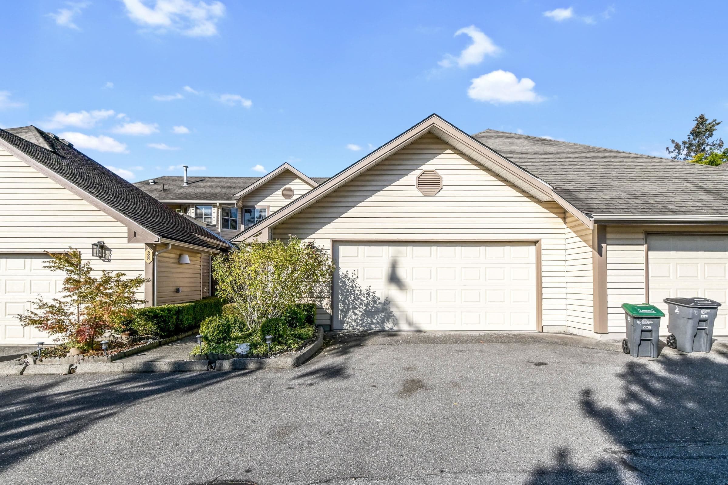 39 - 6140 192 Street, Surrey, V3S 7V7 — photo 1