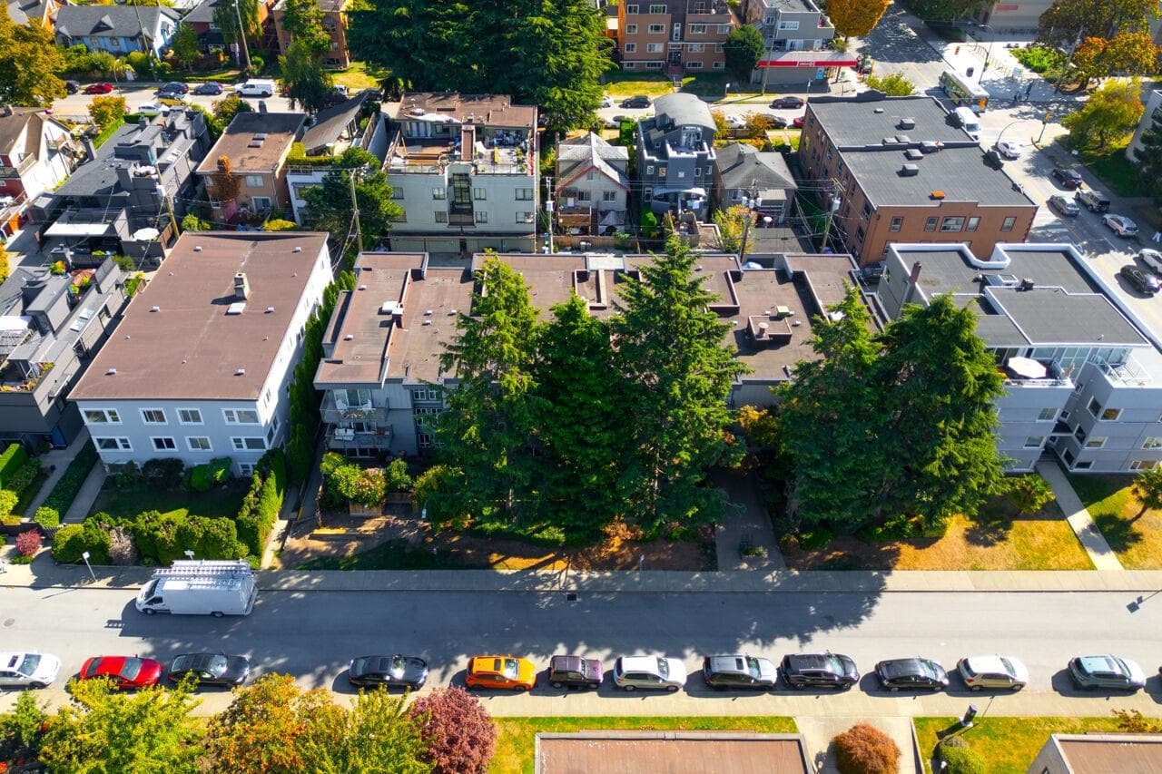 106 - 1450 Laburnum Street, Vancouver, V6J 3W3 — photo 2