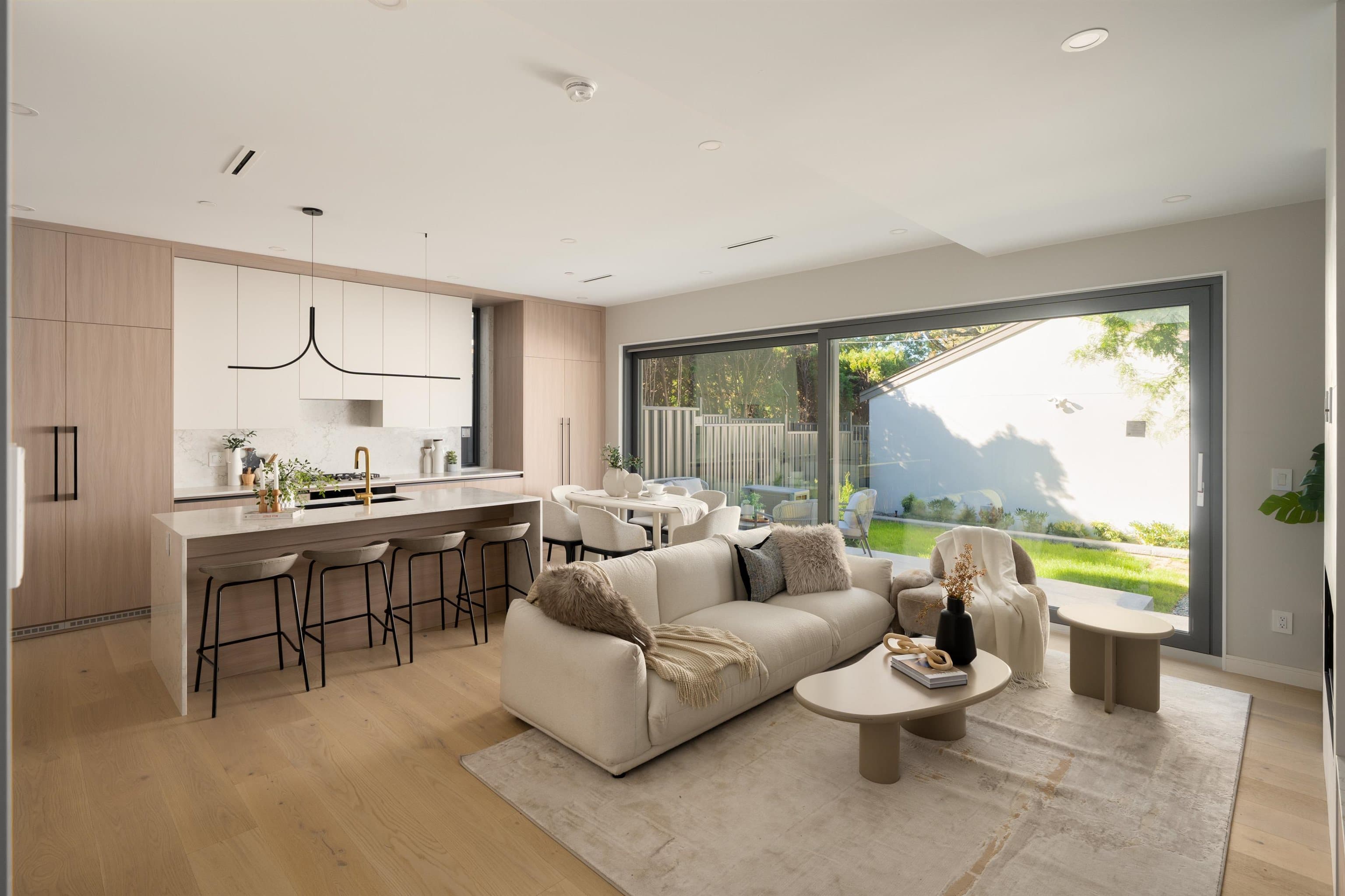 2 - 2941 W 29th Avenue, Vancouver, V6L 1Y3 — photo 1