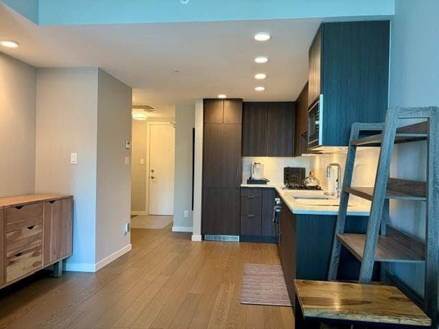 #607 - 2888 Cambie Street, Vancouver, V5Z 0H3 — photo 2