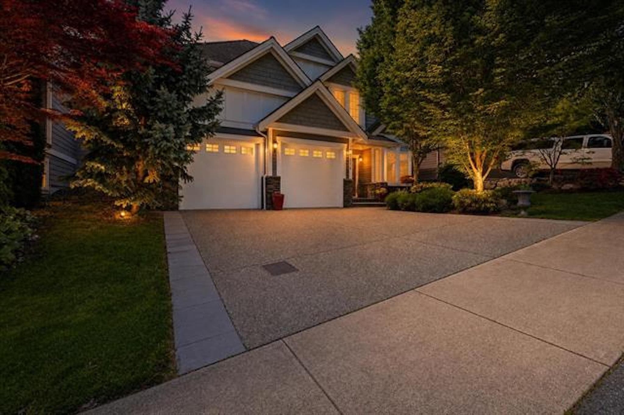 35576 Goodbrand Drive, Abbotsford, V3G 3E7 — photo 2