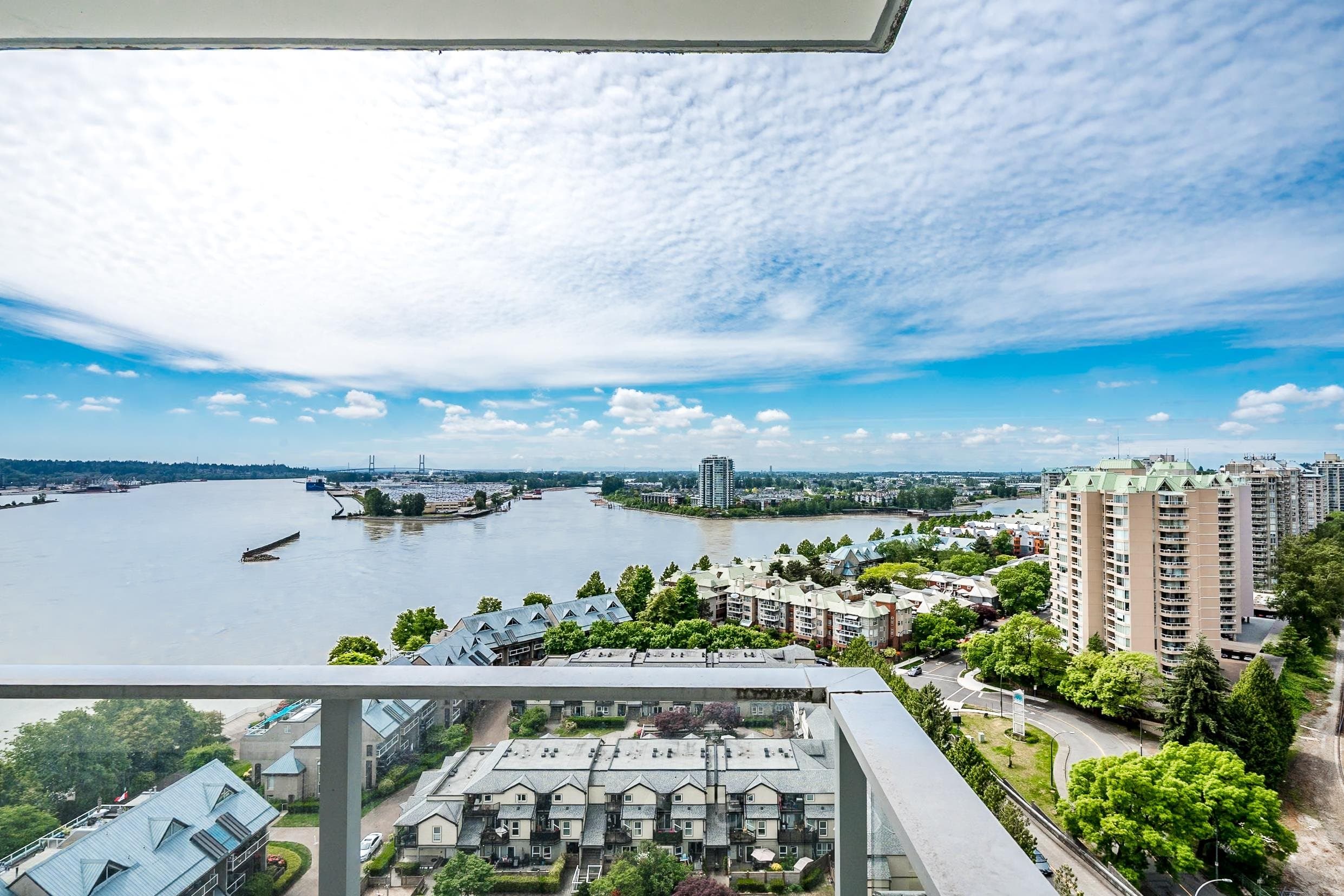 1811 - 988 Quayside Drive, New Westminster, V3M 0L5 — photo 3