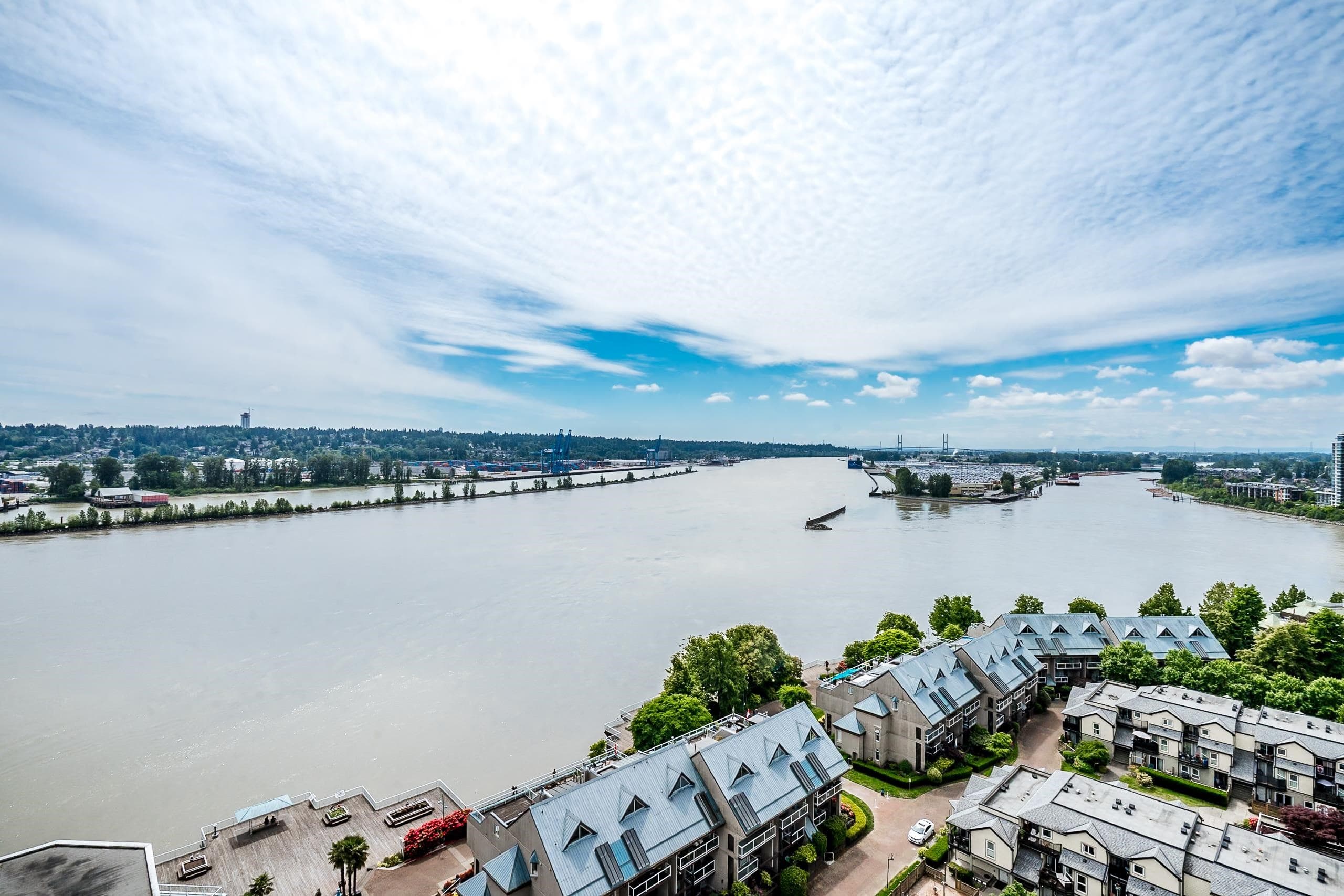 1811 - 988 Quayside Drive, New Westminster, V3M 0L5 — photo 4