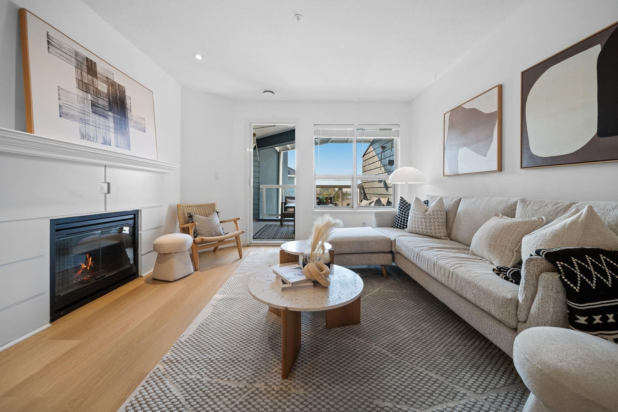 422 - 12931 Railway Avenue, Richmond, V7E 6M5 — photo 2