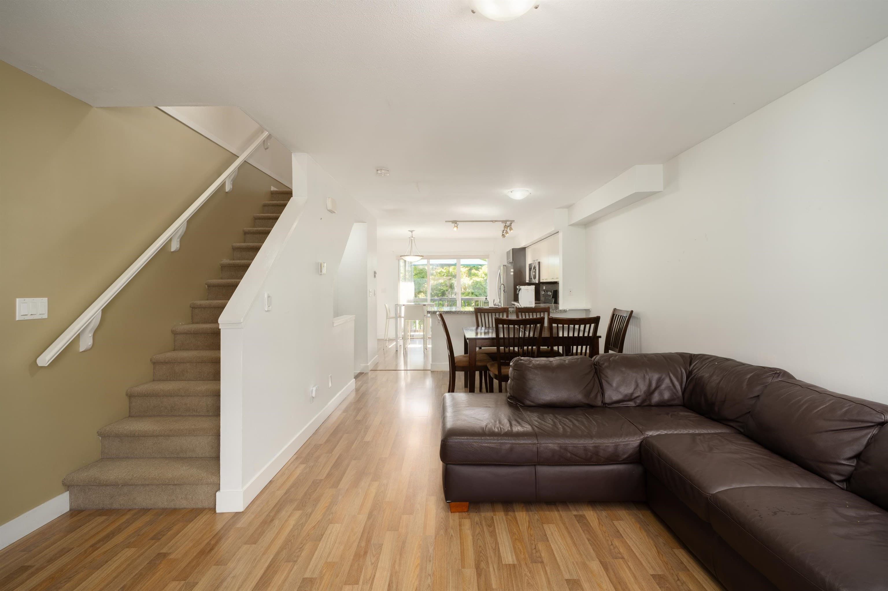 27 - 19448 68 Avenue, Surrey, V4N 5V5 — photo 2