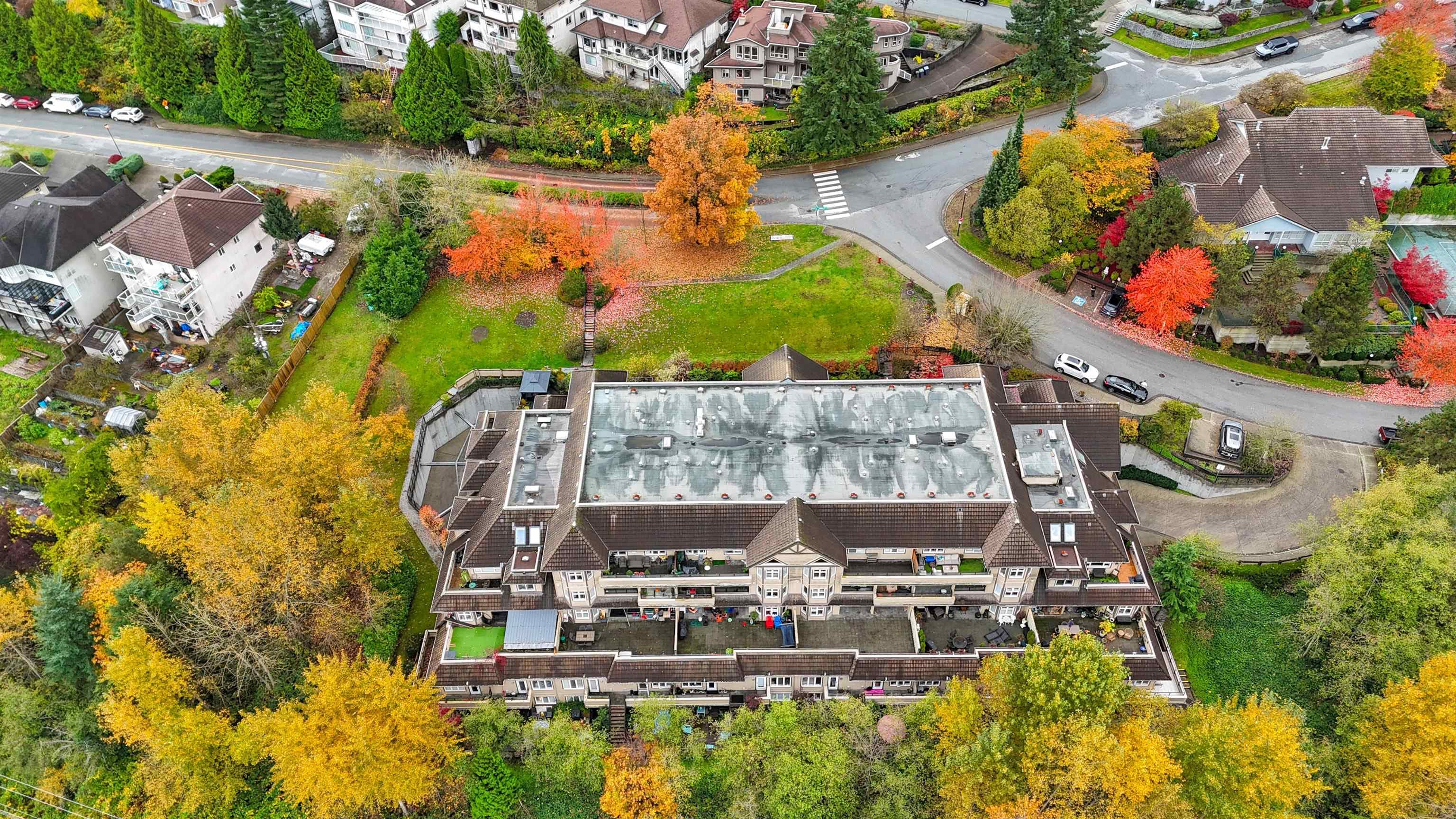 111 - 160 Shoreline Circle, Port Moody, V3H 0B2 — photo 3