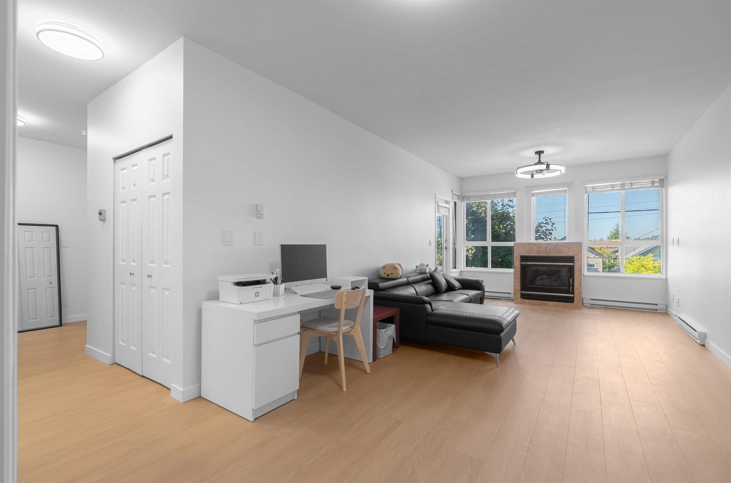 202 - 7300 Gilbert Road, Richmond, V7C 3W2 — photo 1
