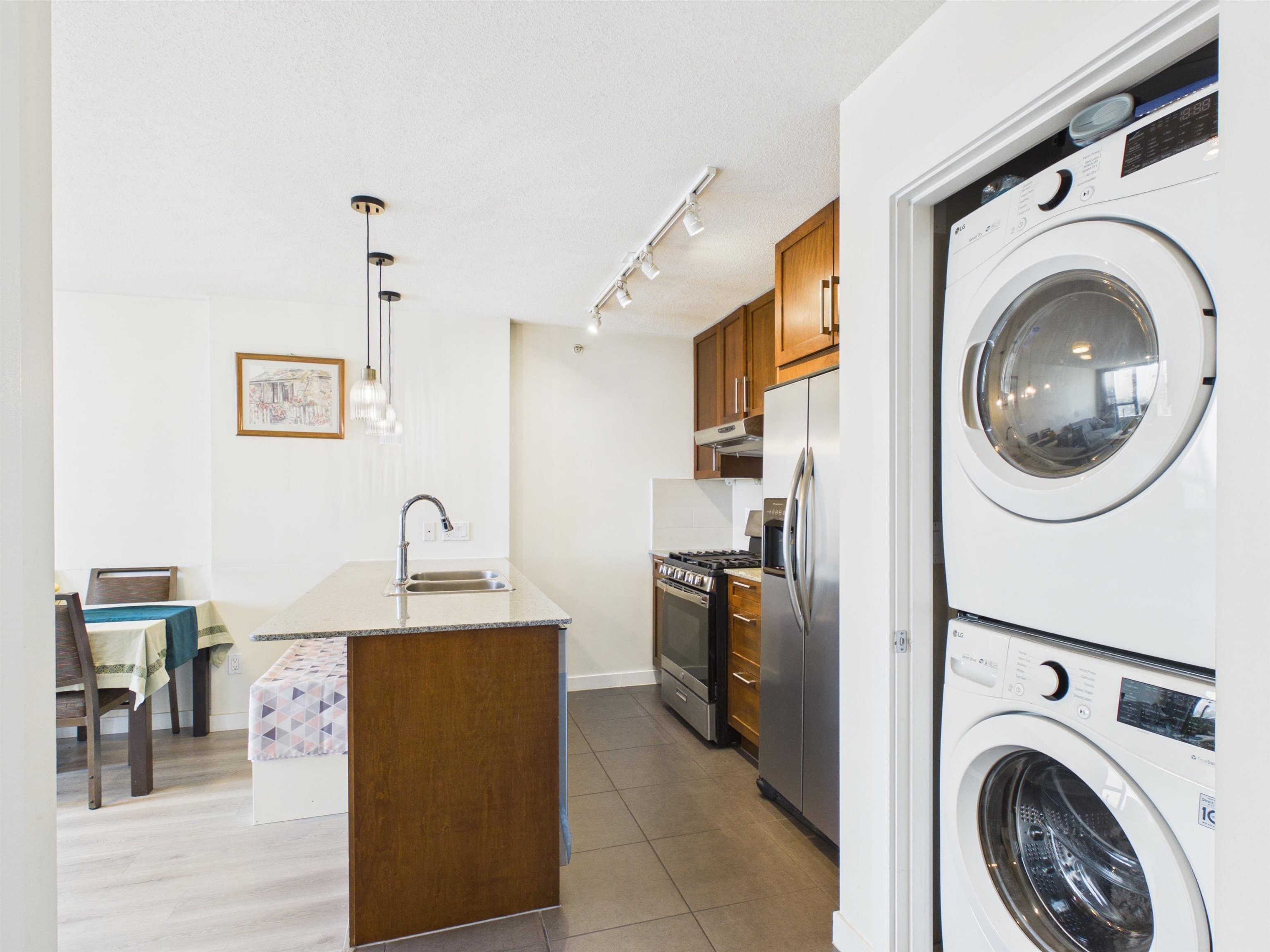 2301 - 7088 Salisbury Avenue, Burnaby, V5E 0A4 — photo 4