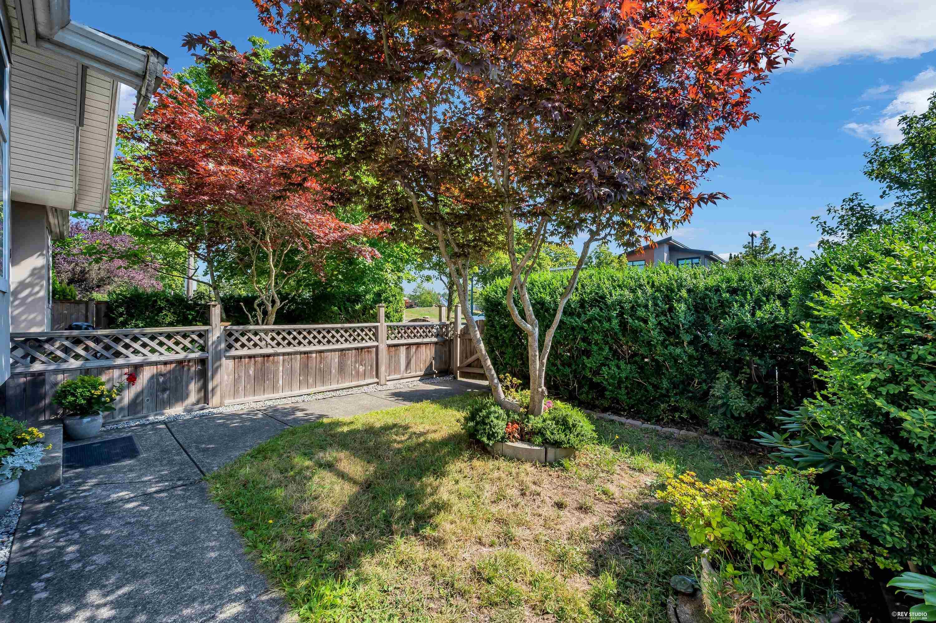 6925 Main Street, Vancouver, V5X 3H6 — photo 2